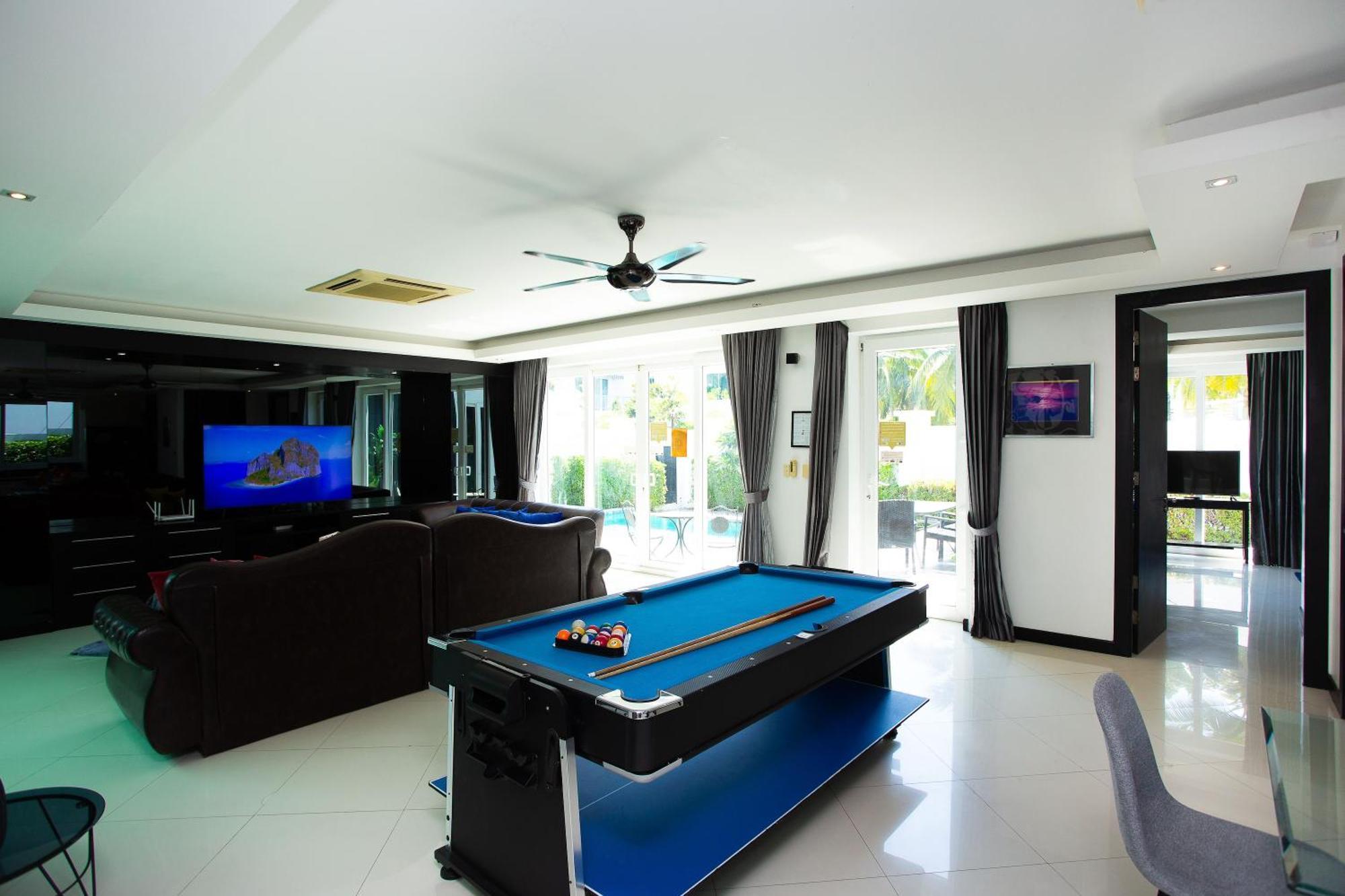 Villa In Pattaya Jomtien Beach