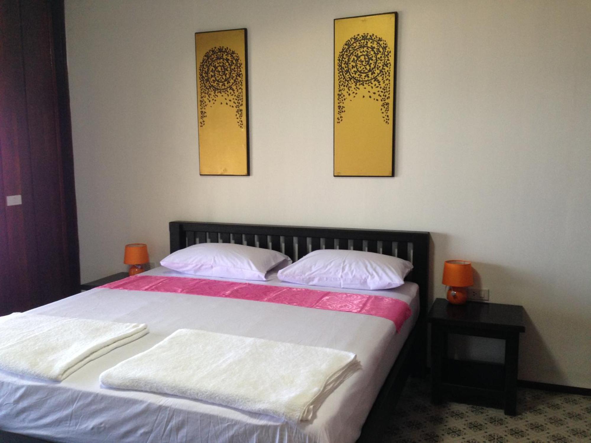 Inn Sea Breeze House, Naiplao 2*