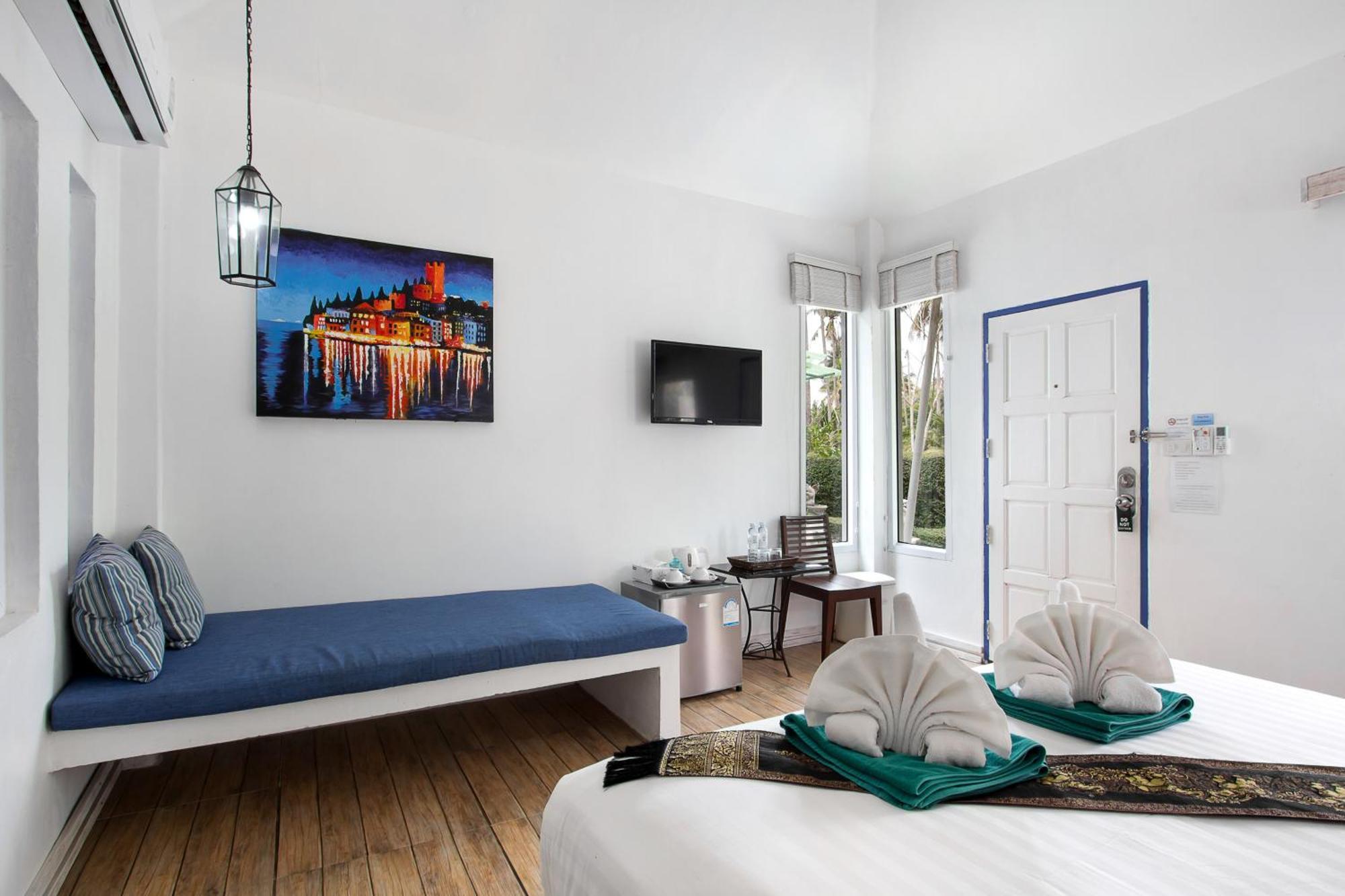 The White Knot Resort