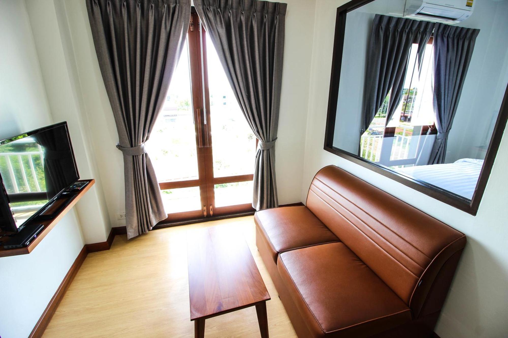 Tai-shan Hotel 3*