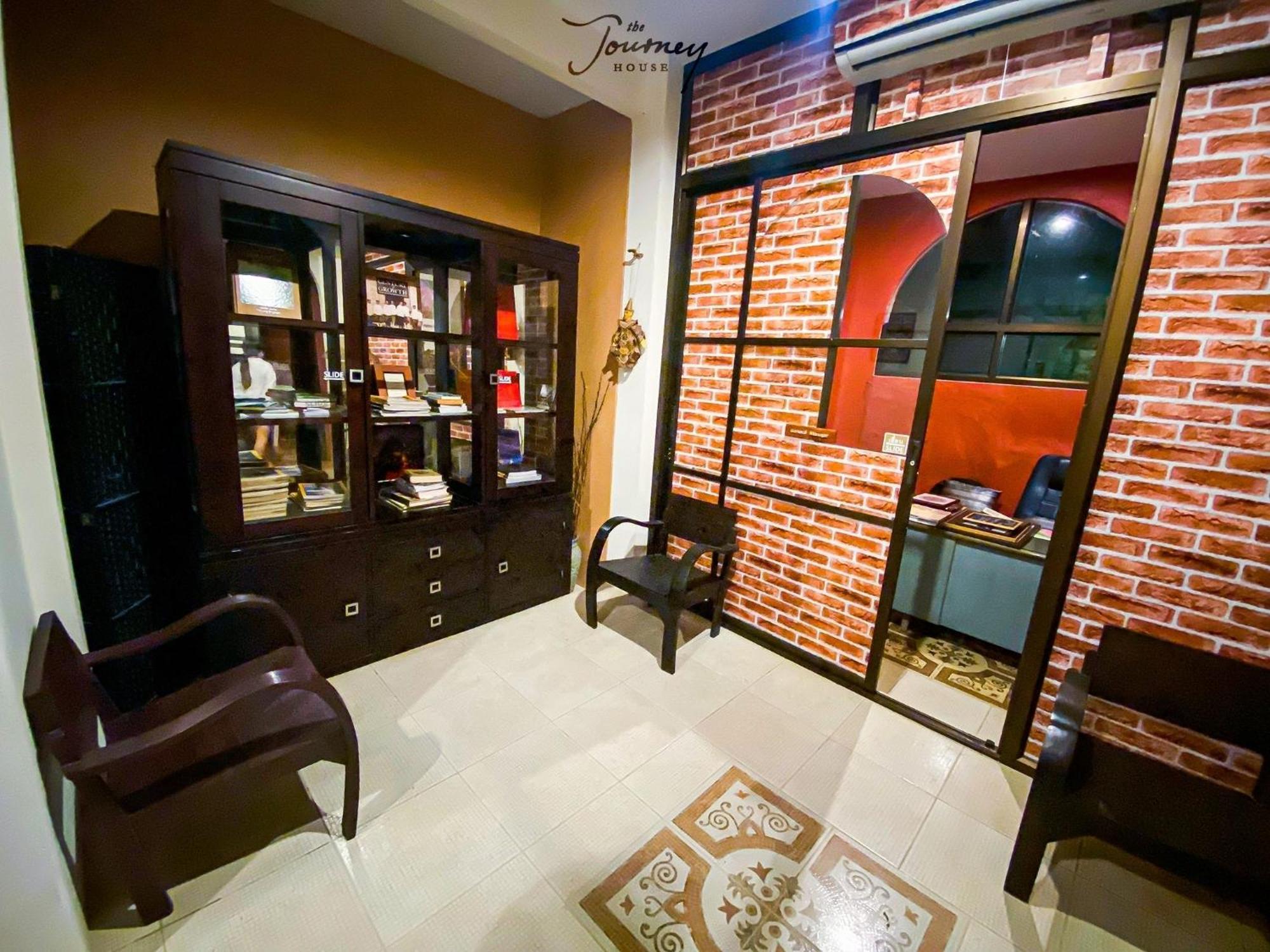 The Journey House Lifestyle Boutique 4*