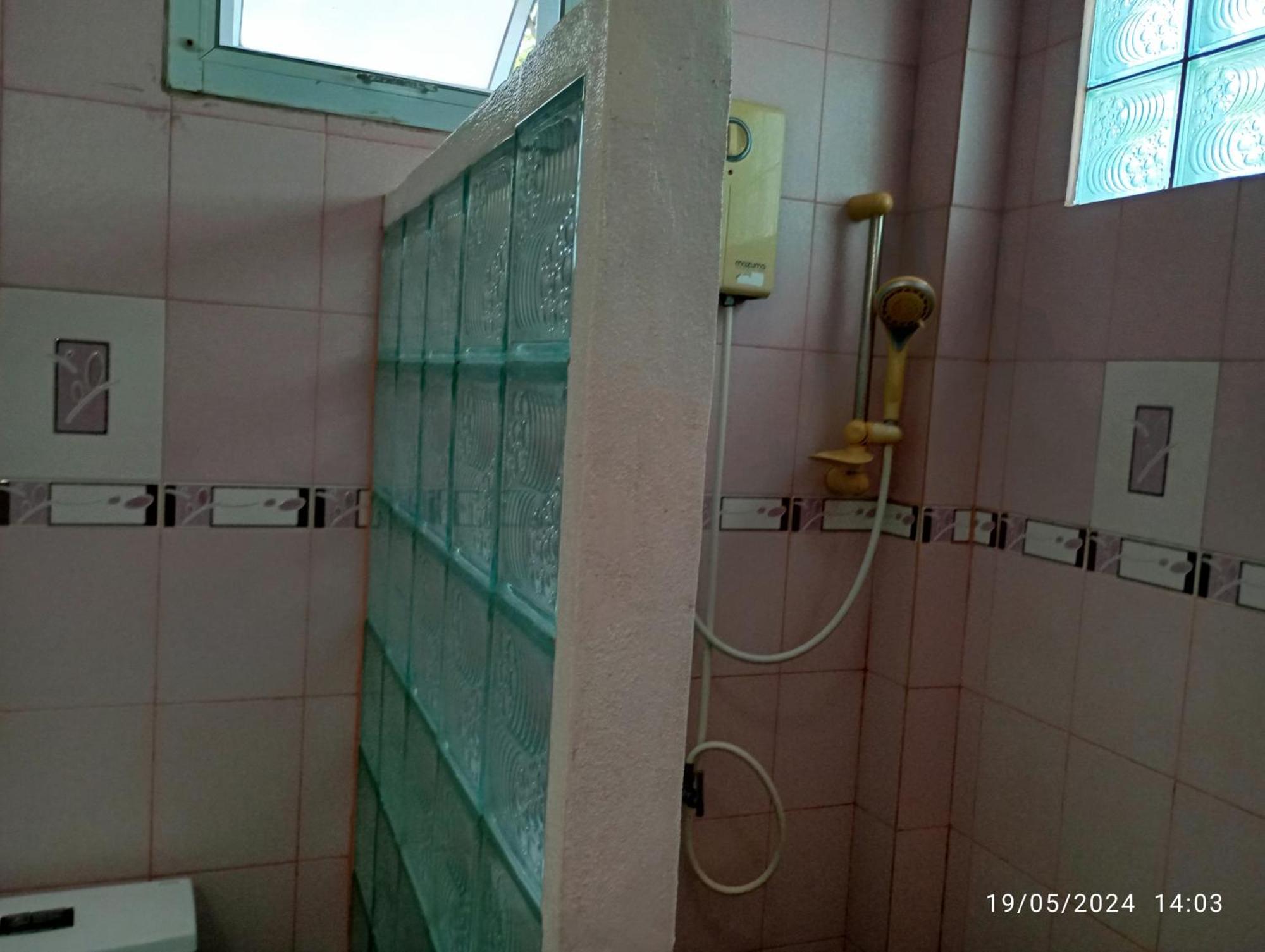 Belinda Guest house Ko Si Chang