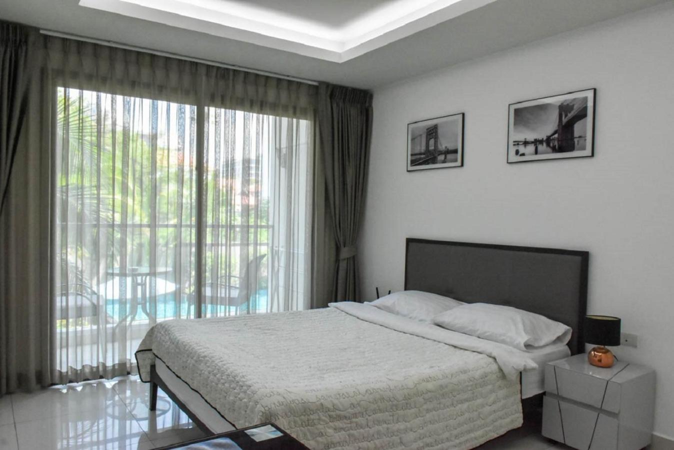 Apartment Water Park Condominium Pattaya