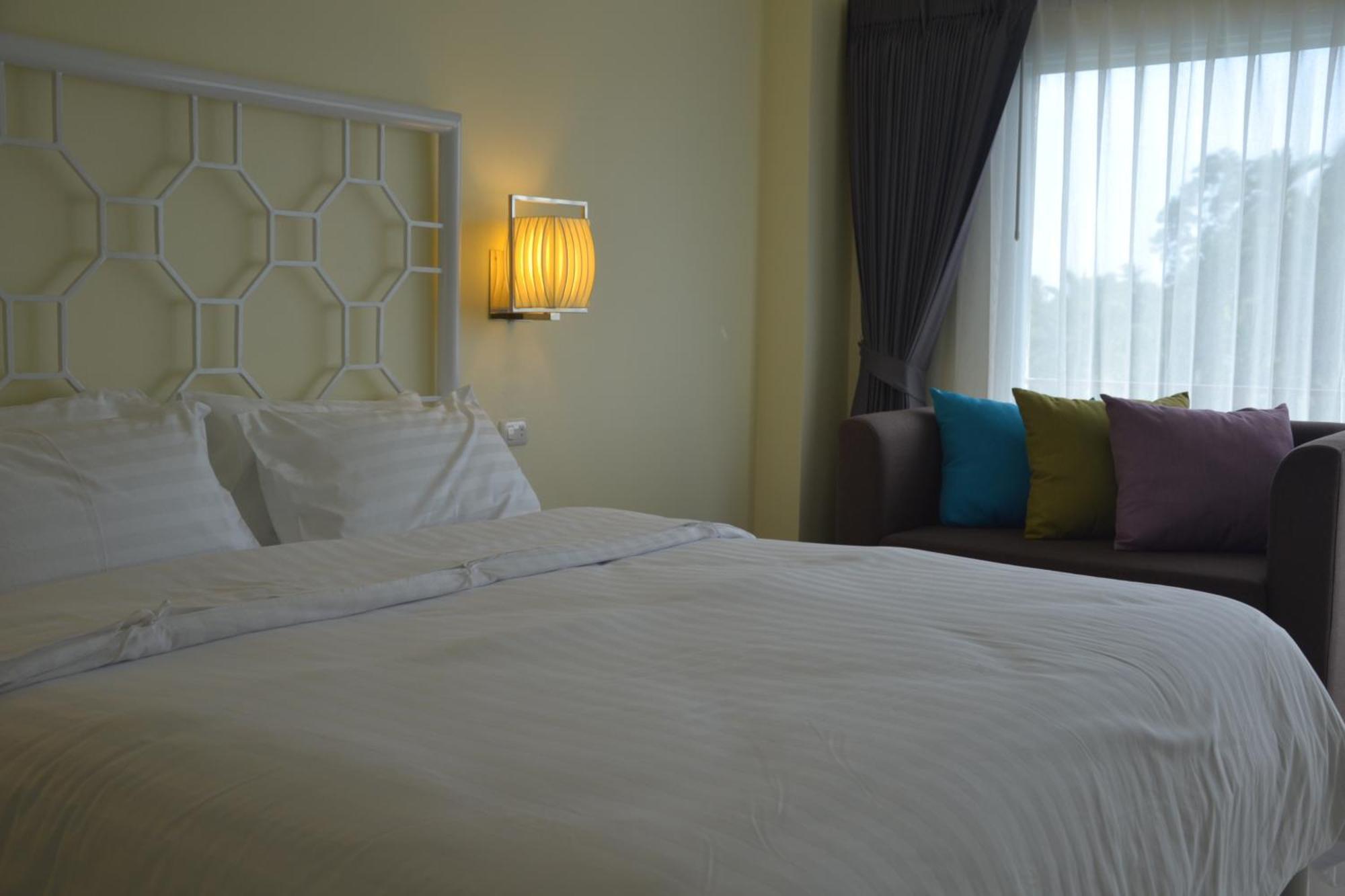 Southgate - Sha Certified Hotel Chumphon