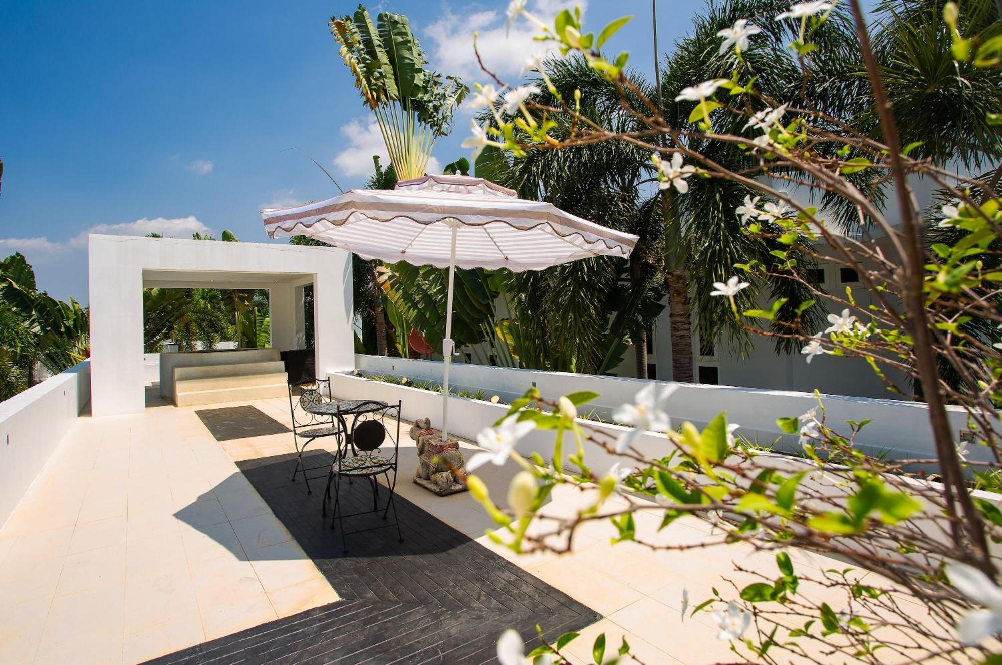 Premium Pool Villa Pattaya Villa *