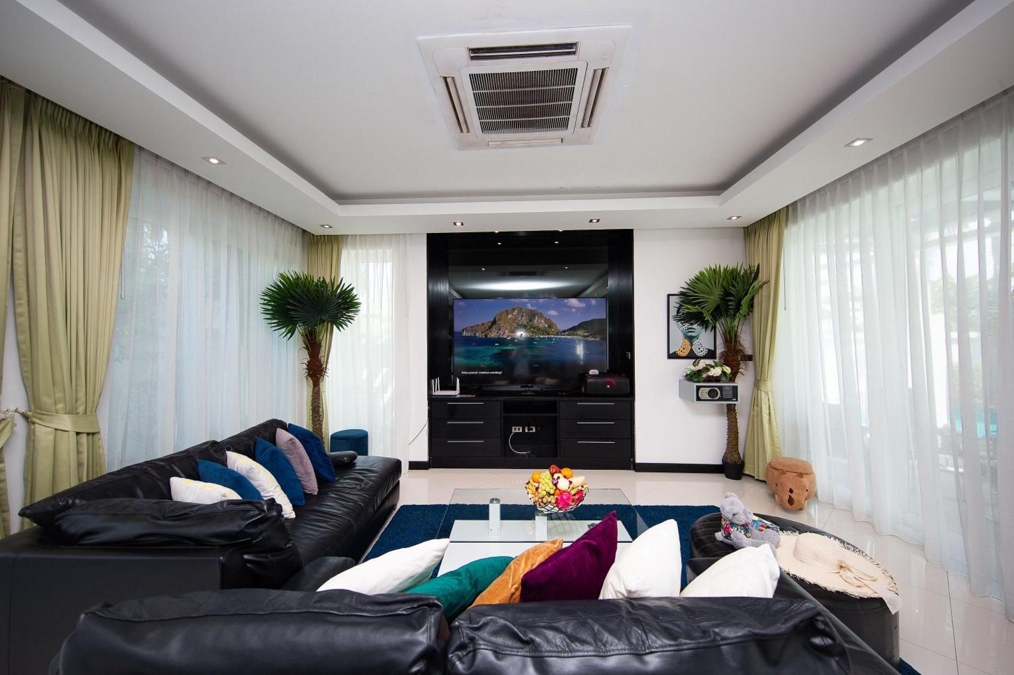 Villa Premium Pool Villa Pattaya *