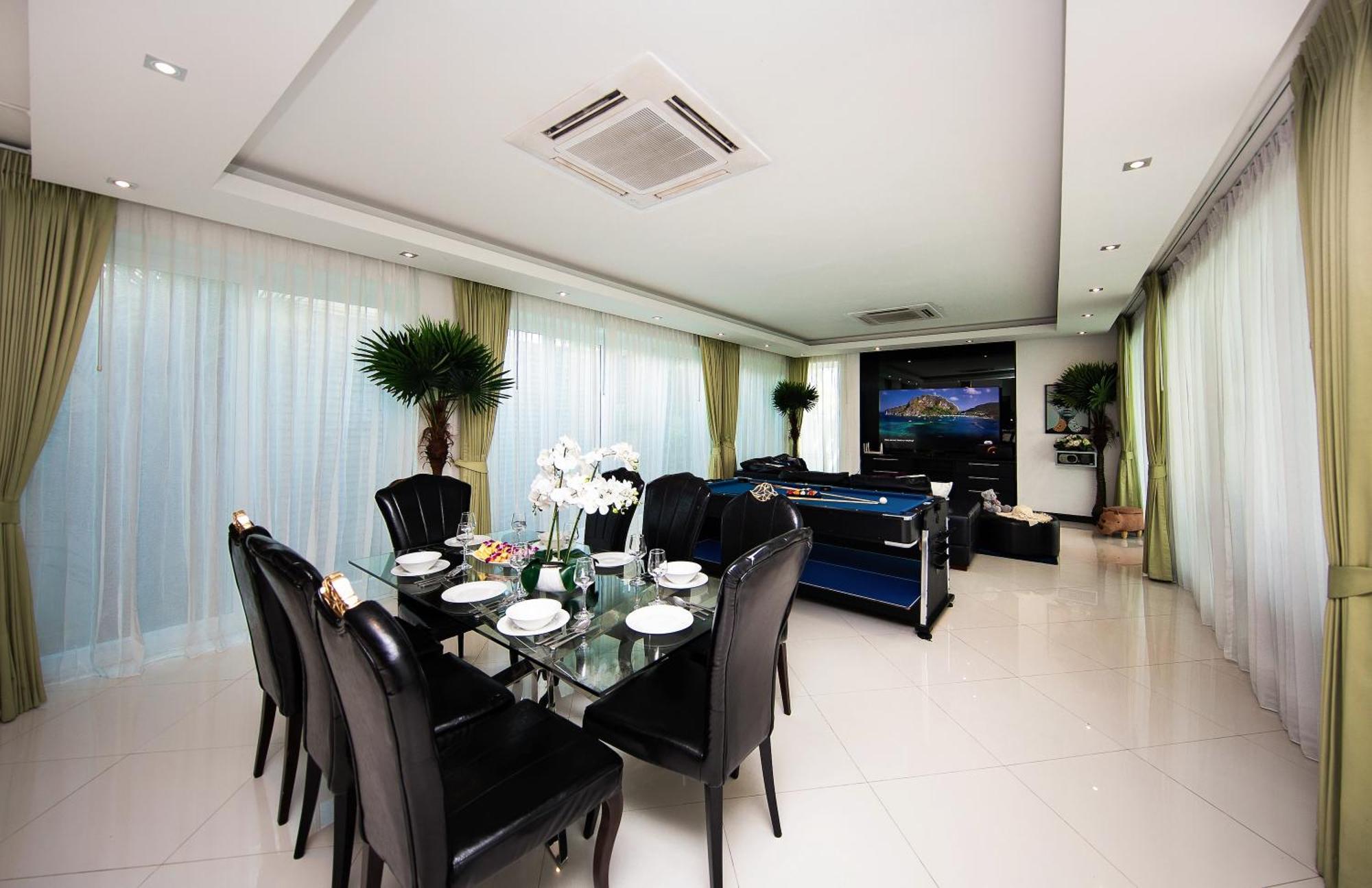 Villa Premium Pool Villa Pattaya *
