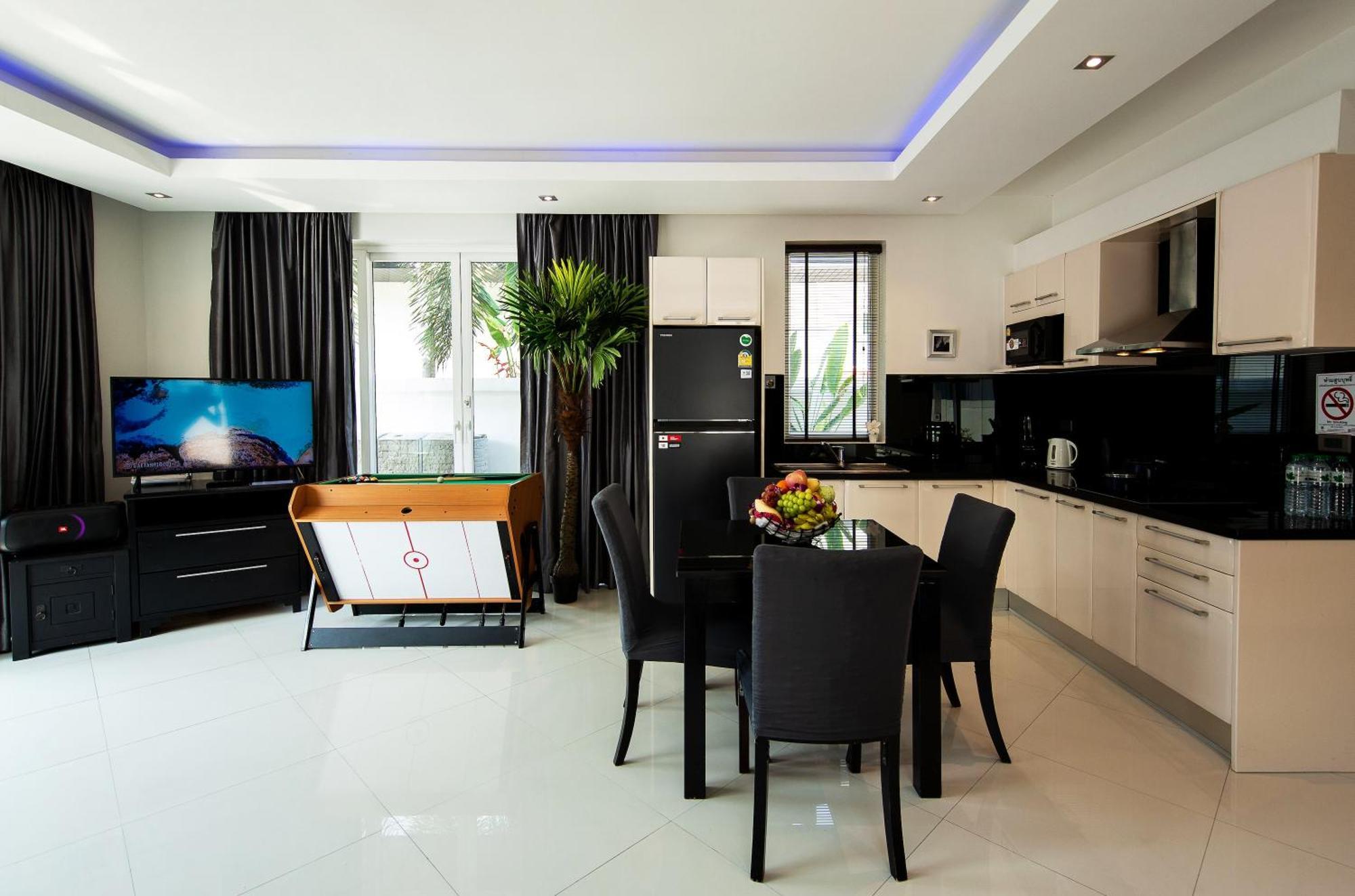 Premium Pool Villa Pattaya Villa *
