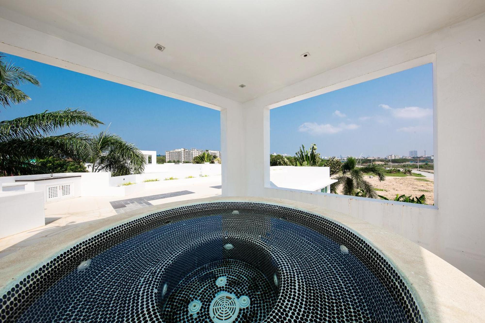 Premium Pool Villa Pattaya Villa Jomtien Beach