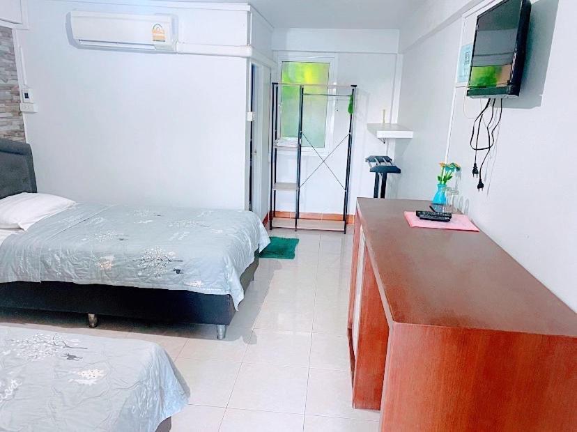 Rubtawan Sichang Resort