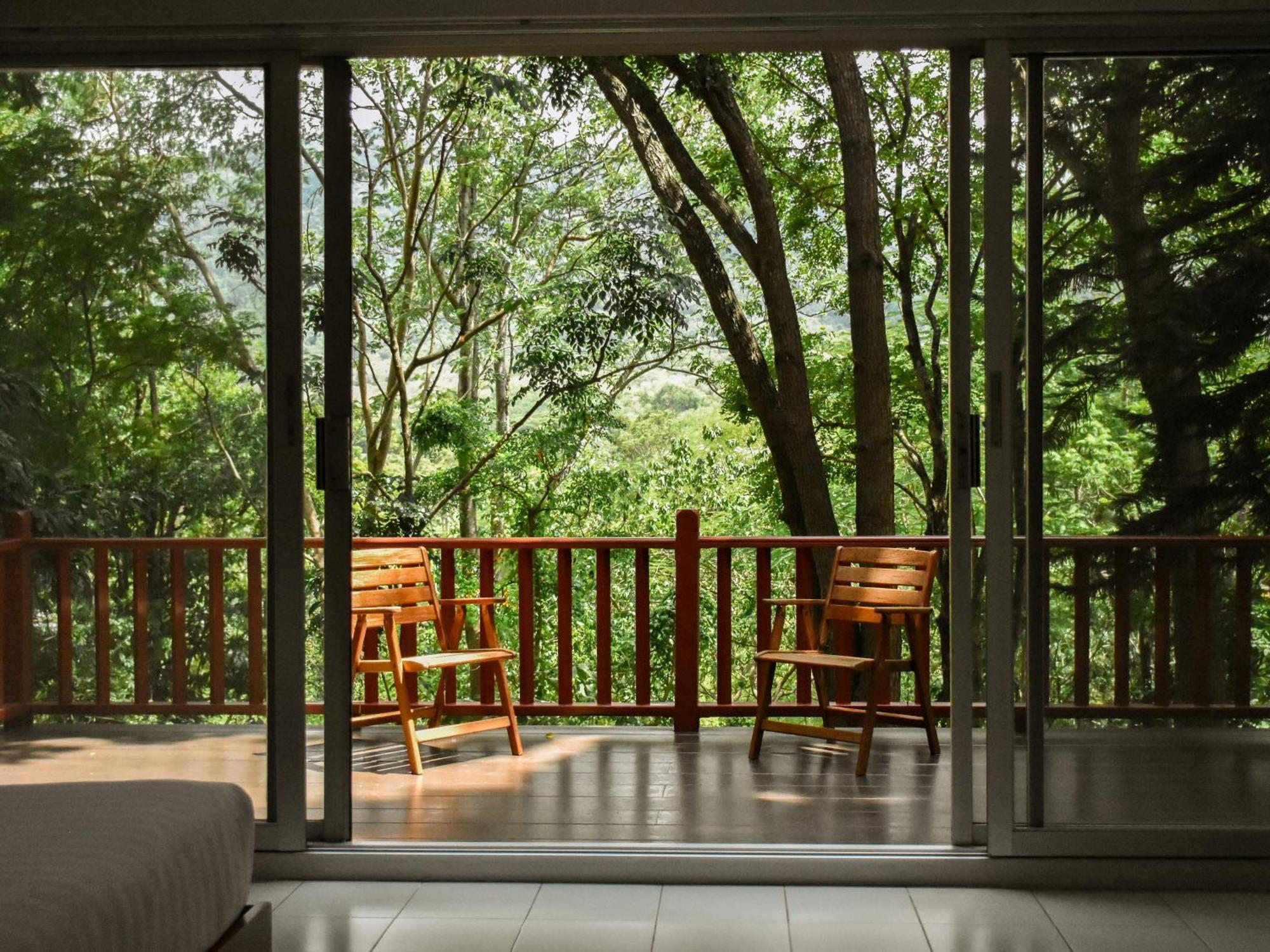 Monlada Khaoyai Mu Si