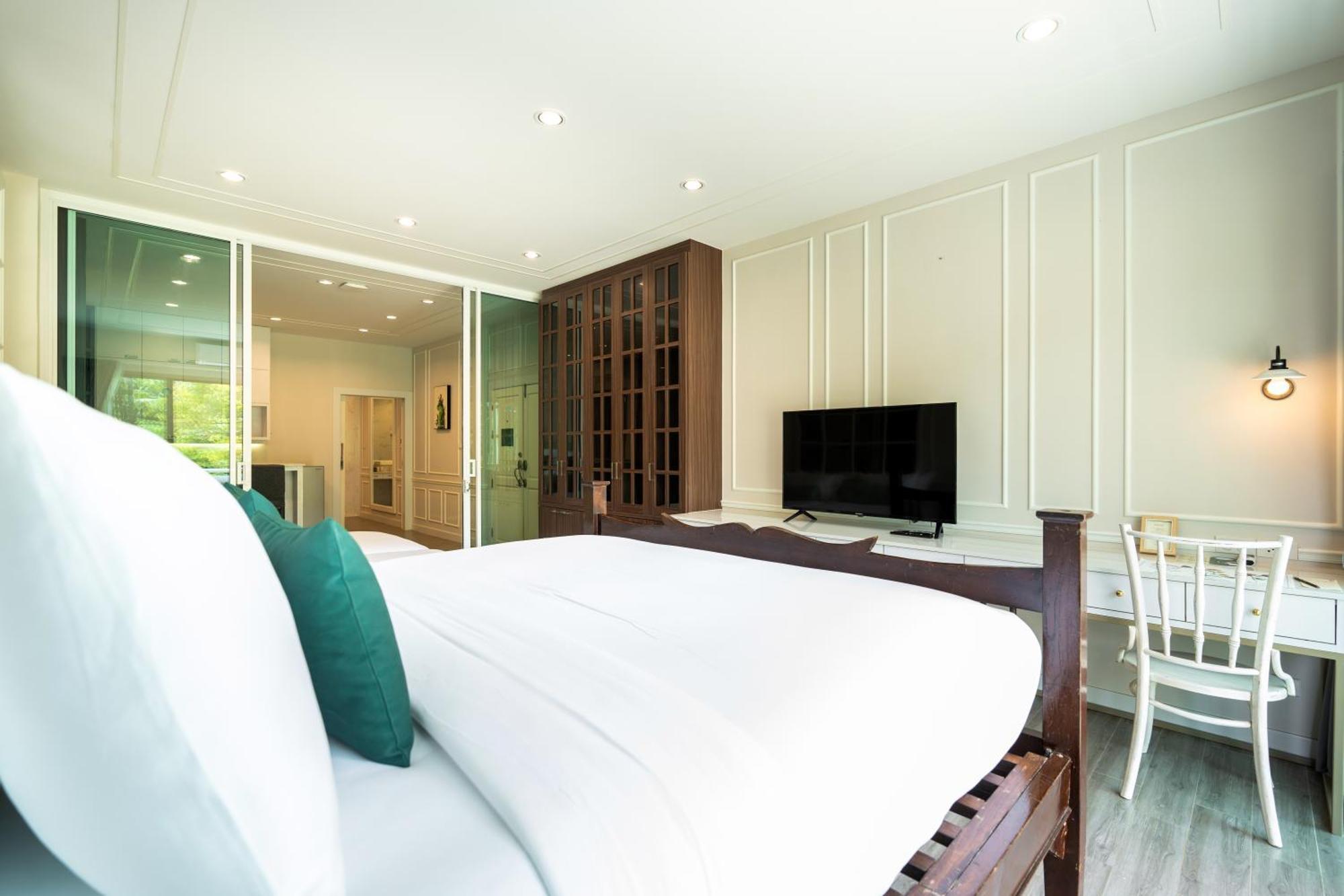 Blu Monkey Pooltara & Pet Friendly 4* Krabi