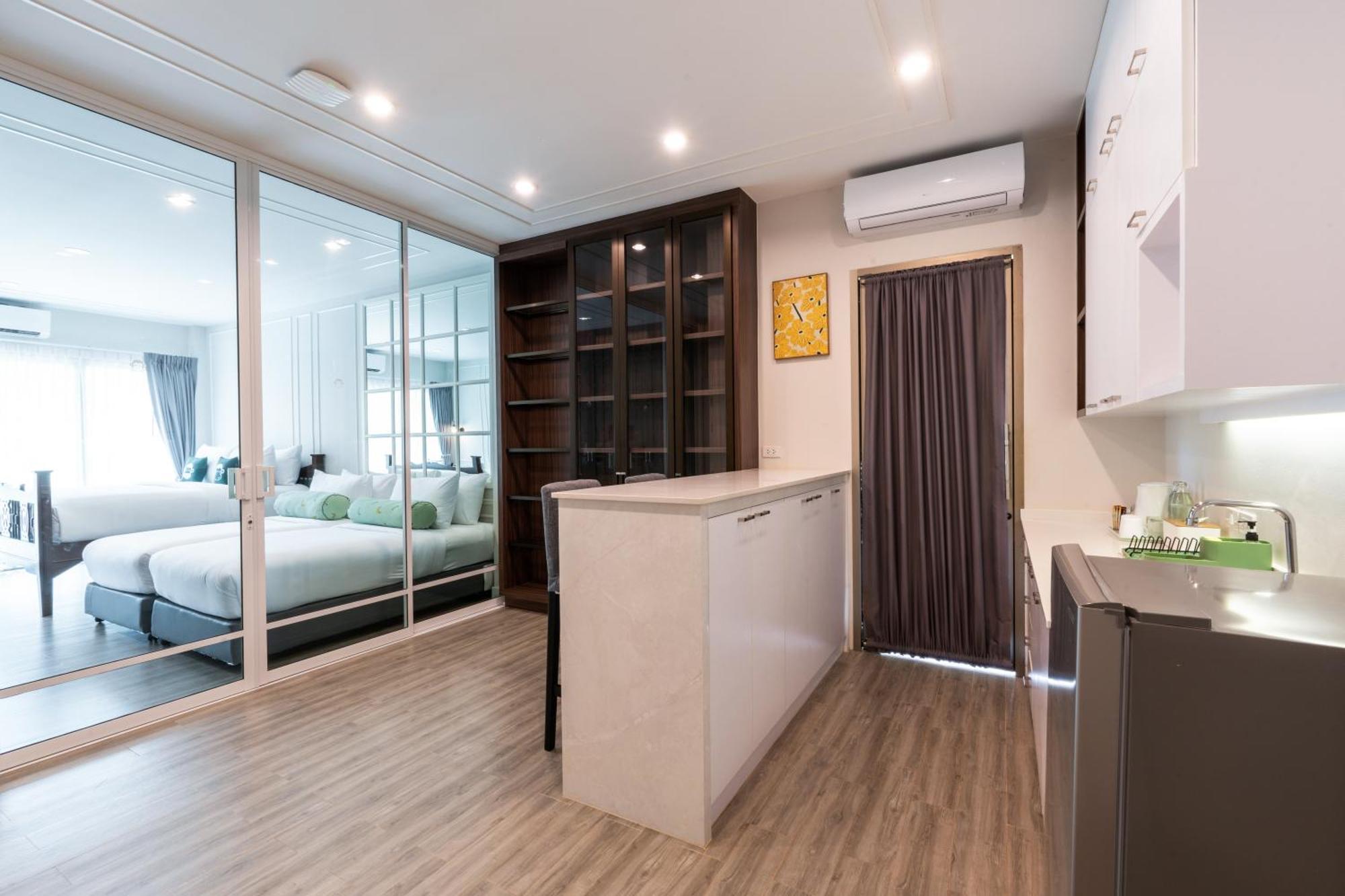 Resort Blu Monkey Pooltara & Pet Friendly