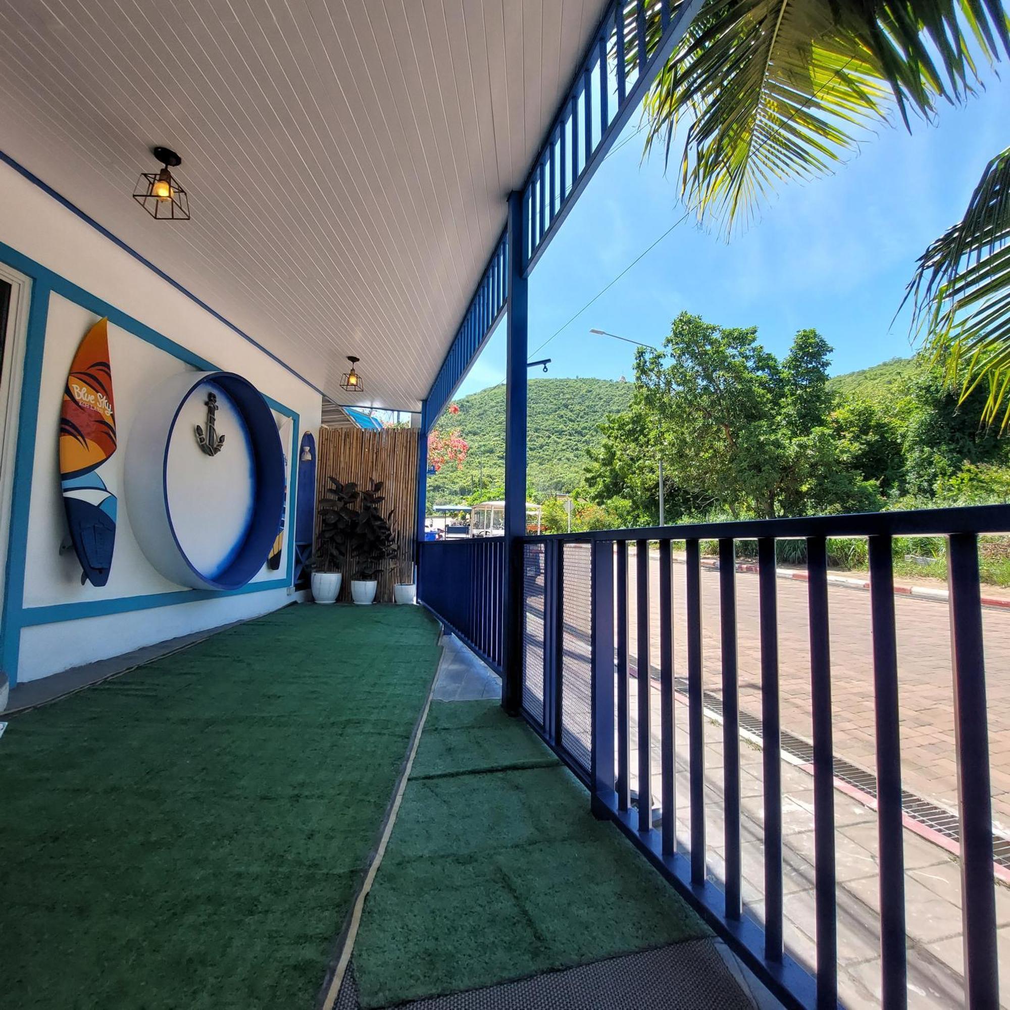 Blue Sky Resort Ko Lan