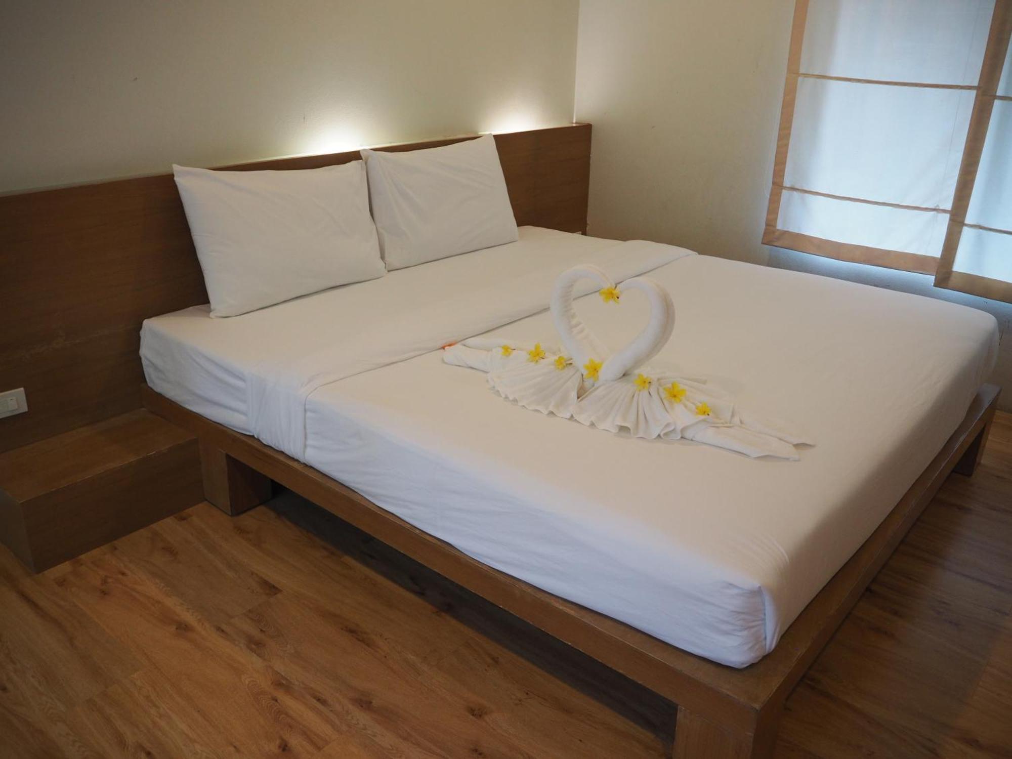 Resort Larissa Samed 3*