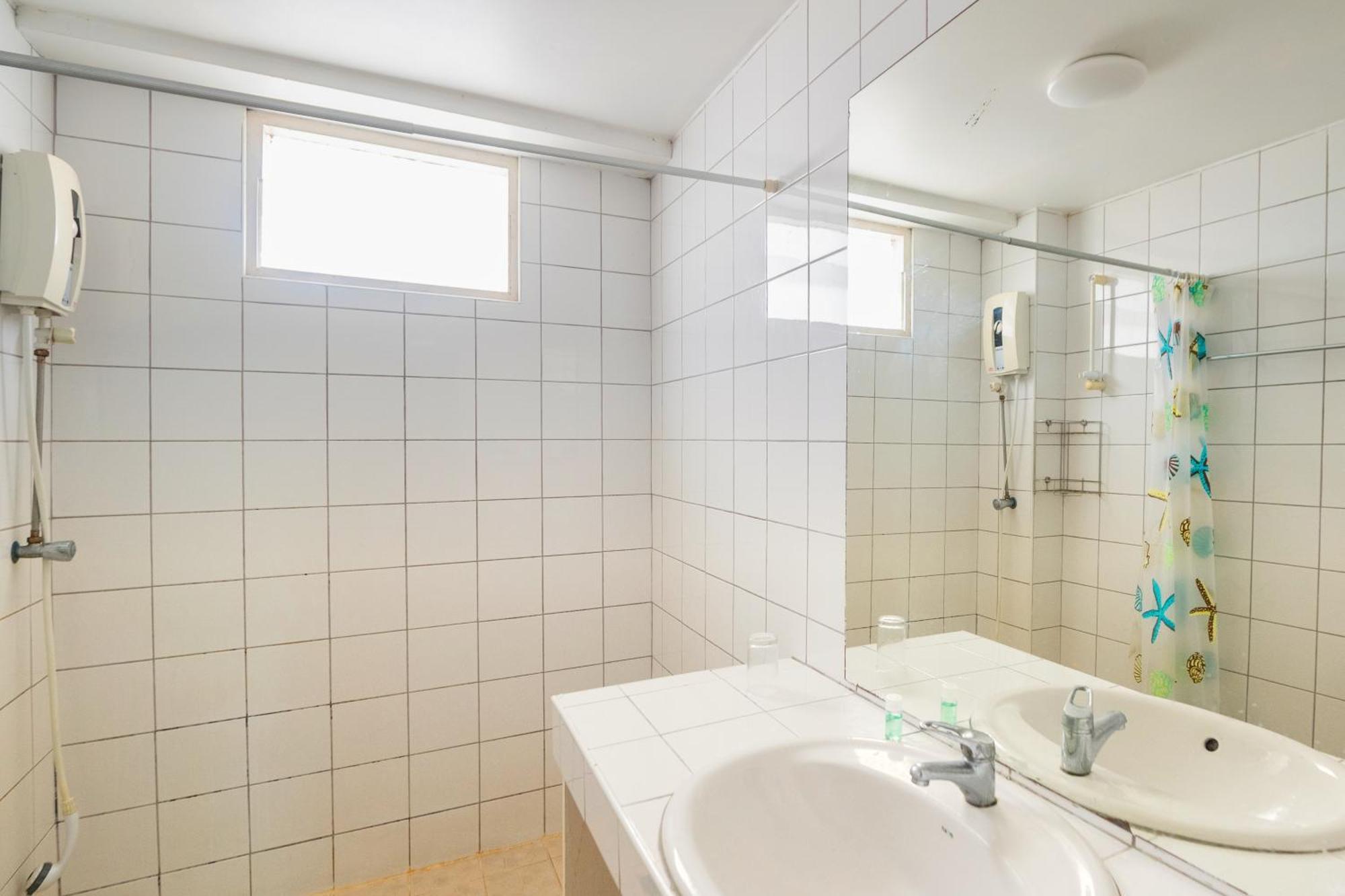 Happy Vikings - Beachfront Guest house 3*