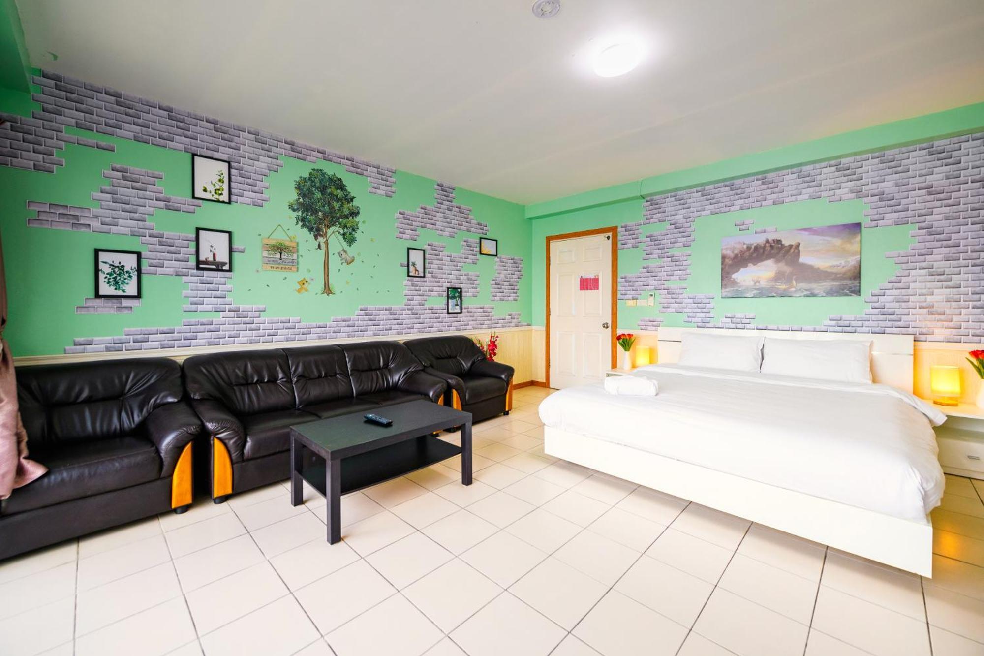 Guest house Happy Vikings - Beachfront Jomtien Beach