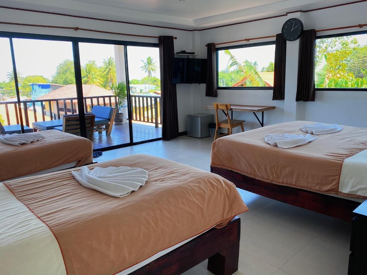 The Reef & Koh Lipe