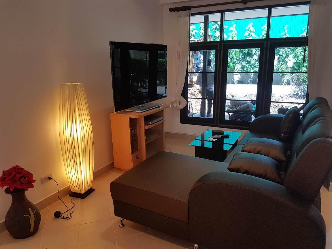 Resort Jungle Village 3*