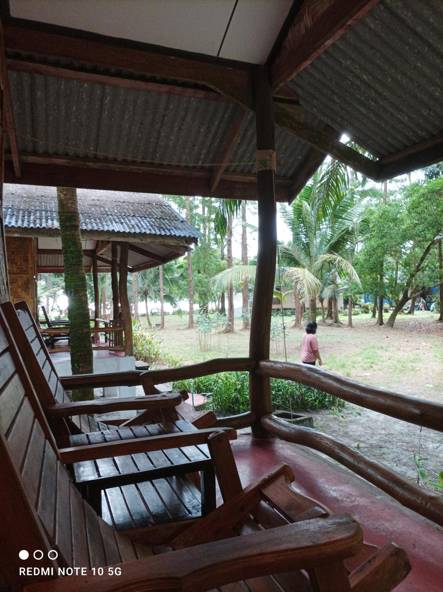 Payam Resort *