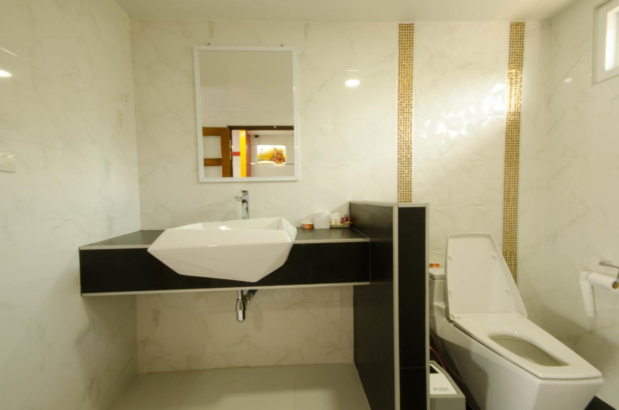 Pueanjai And Restaurant Resort 3*