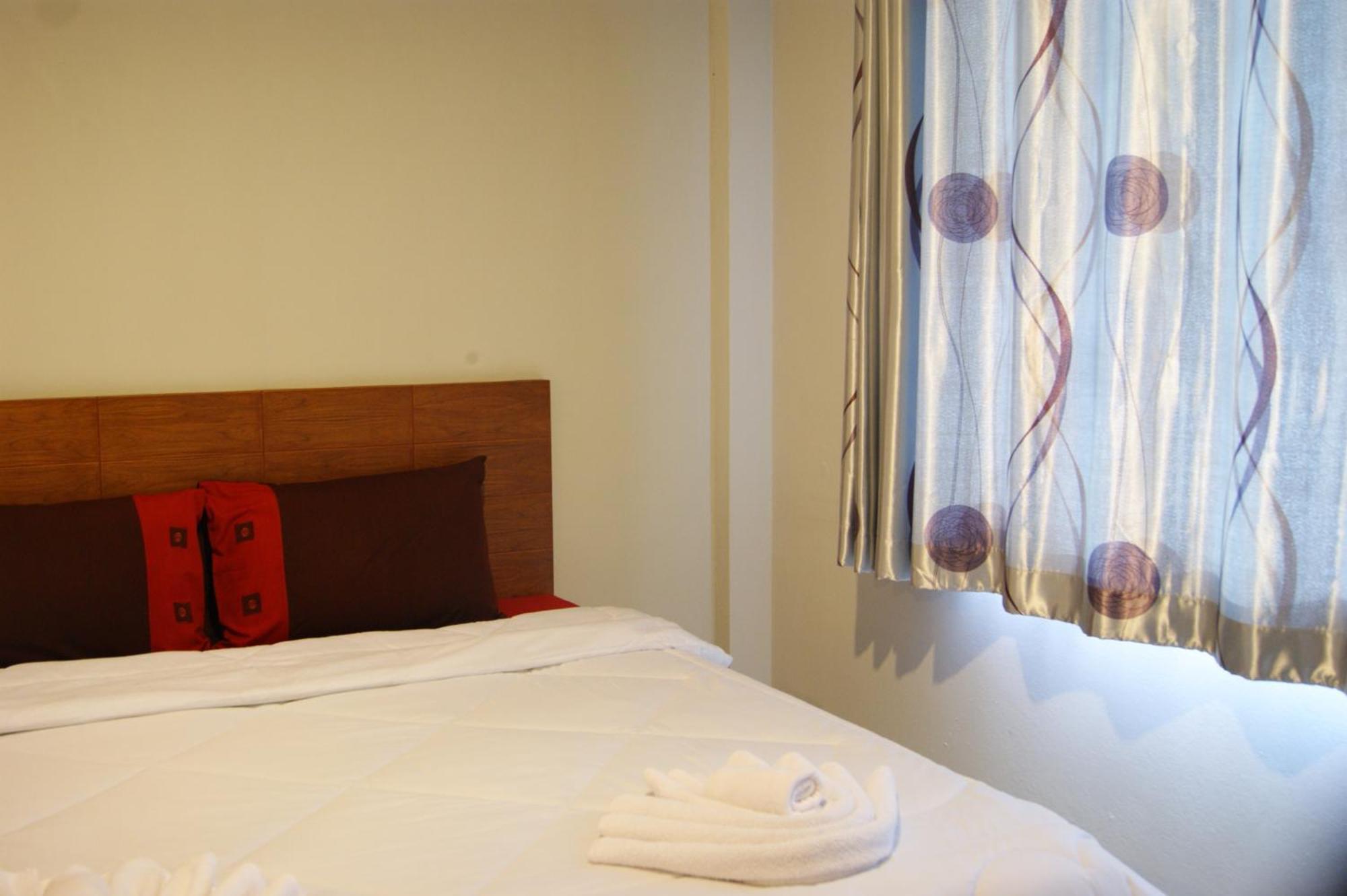 Guest house The House 2*