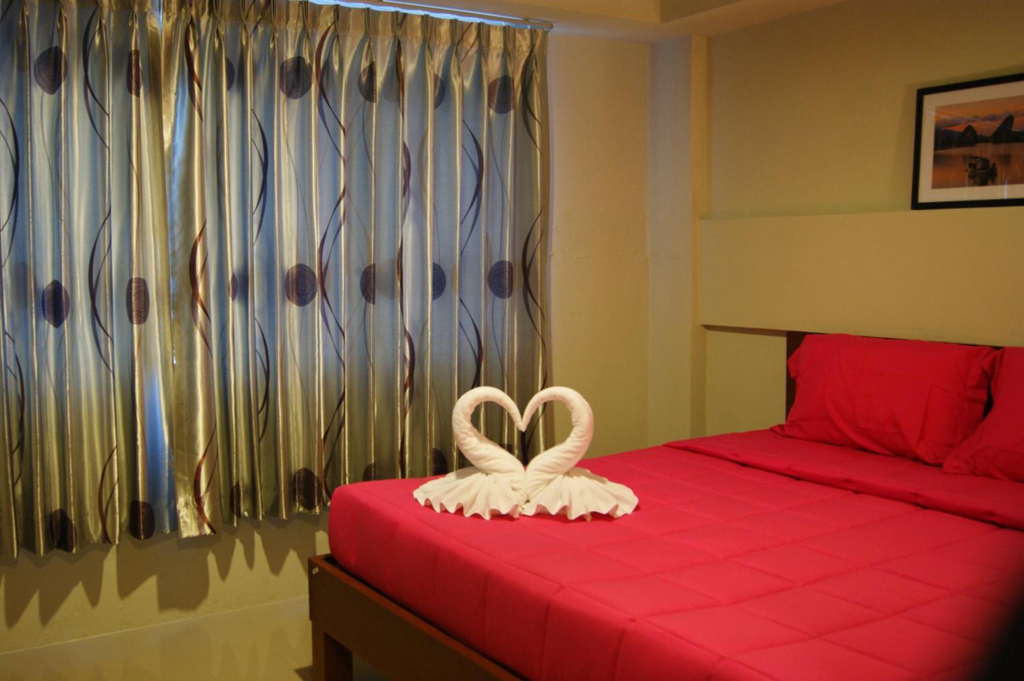 The House Guest house