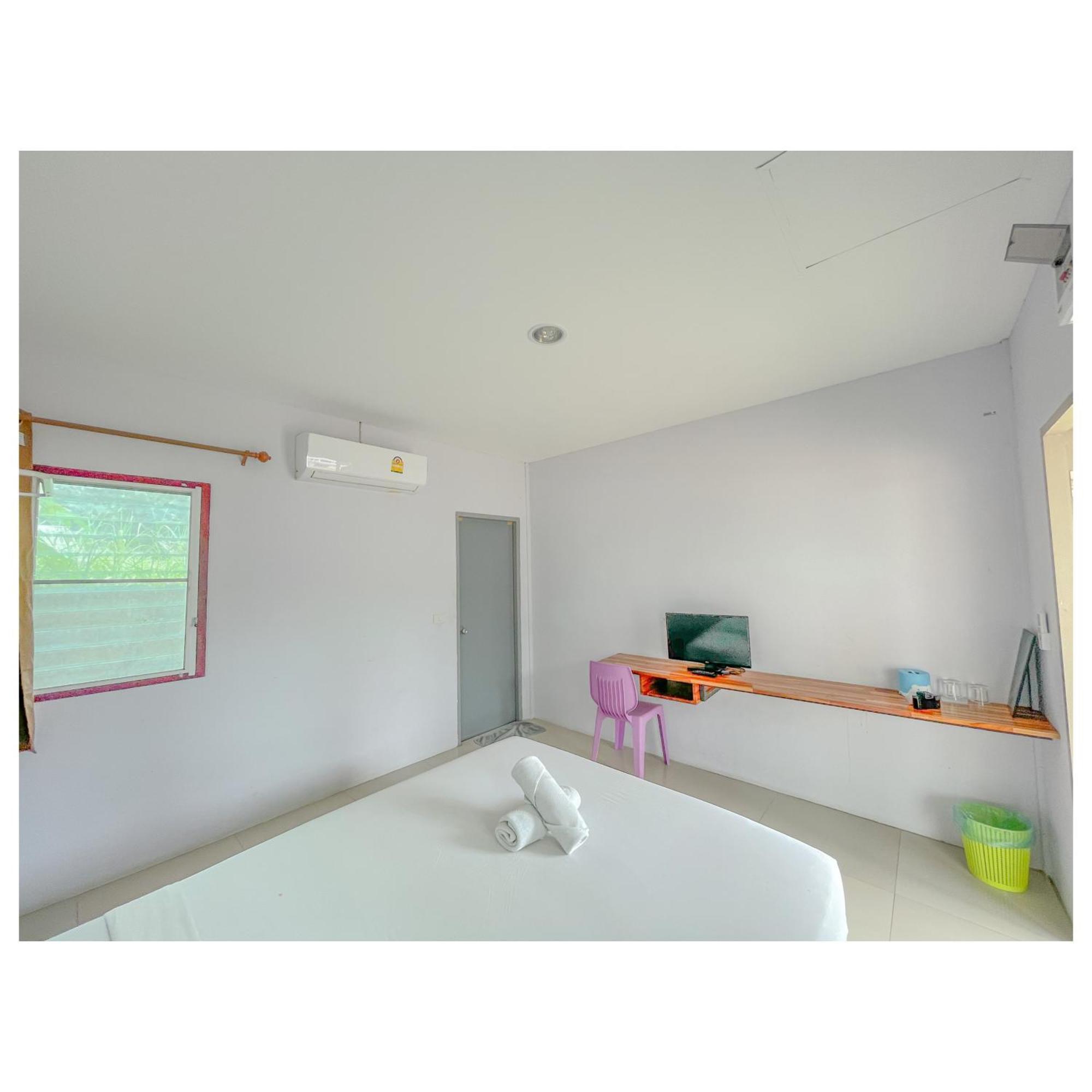 Resort พักดีรีสอร์ท 2 2*