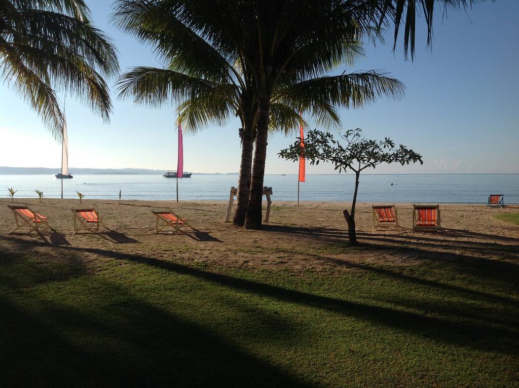 Holiday Beach