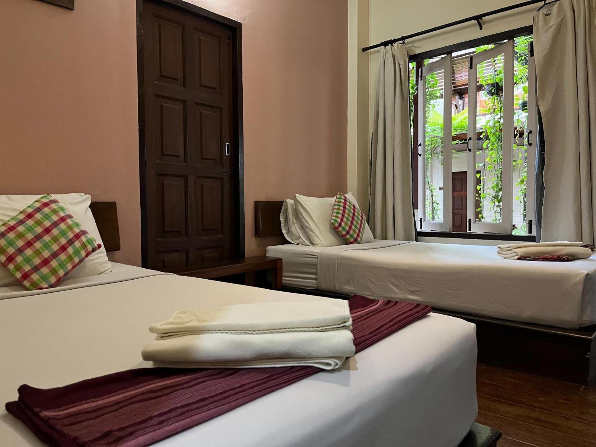 Hotel Thanicha Amphawa Samut Songkhram