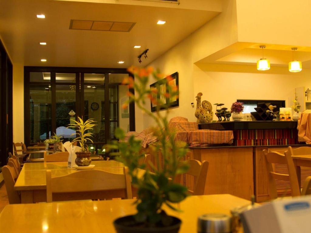 Hotel Baan 3*