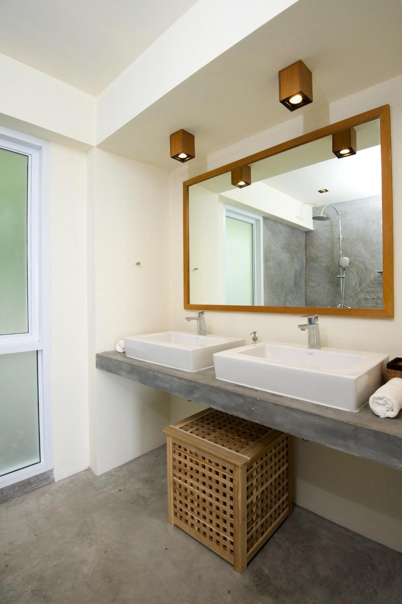 Villa Overthemoon Luxury Pool *