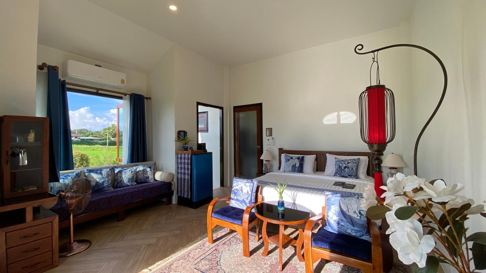 Seasons Boutique 4*