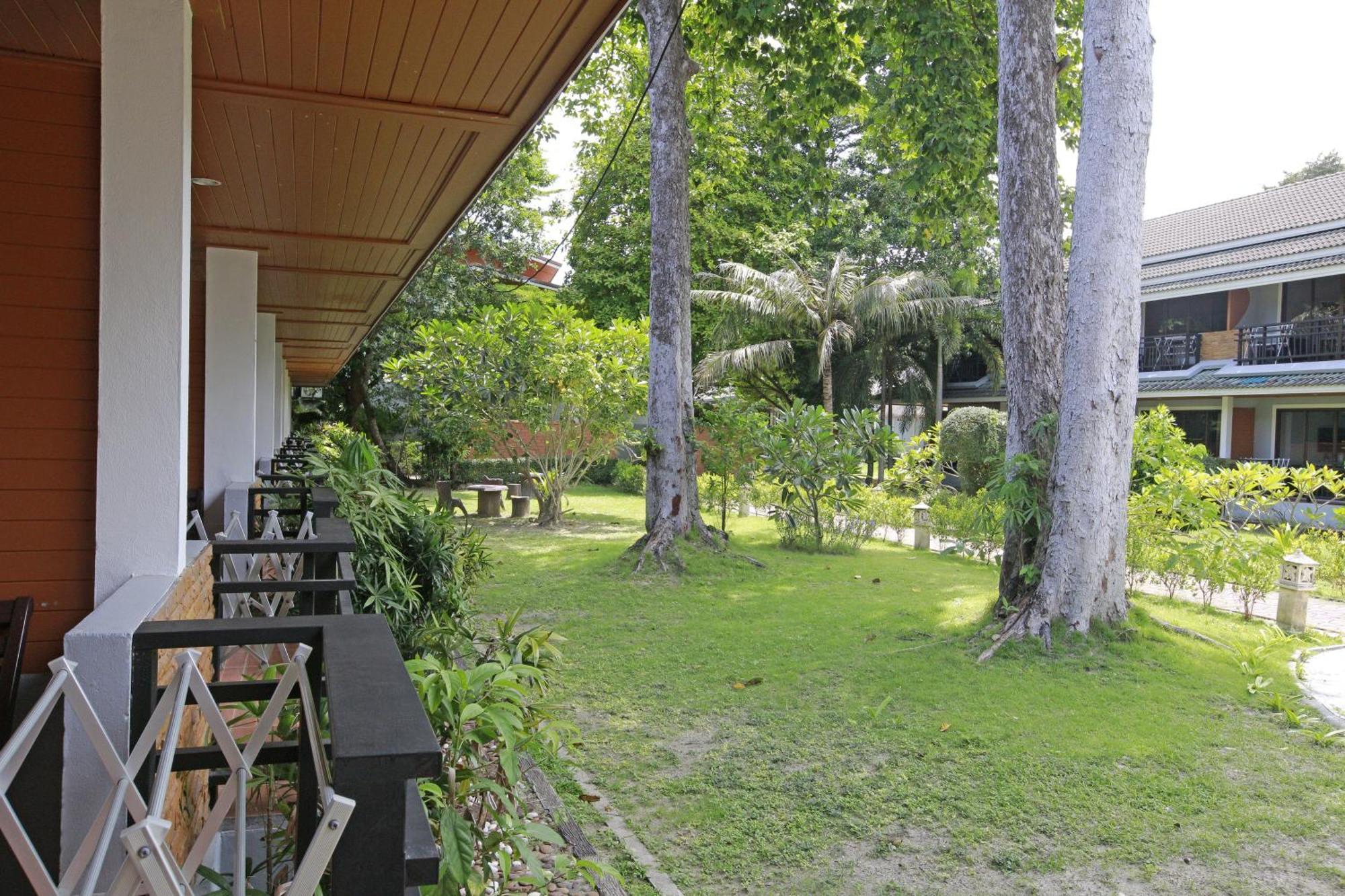 Andaman Resort 3*