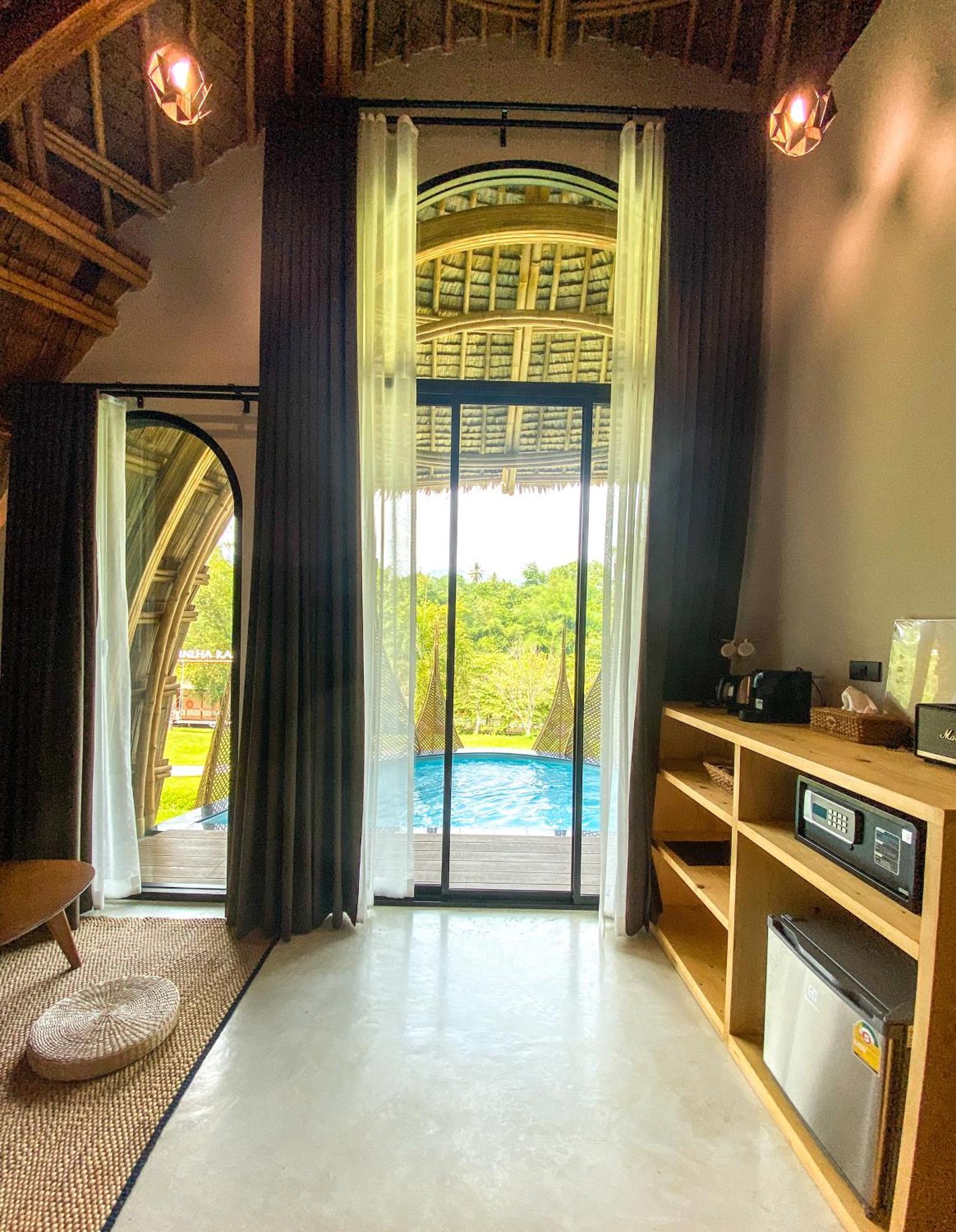 Hotel Binlha Raft Sai Yok