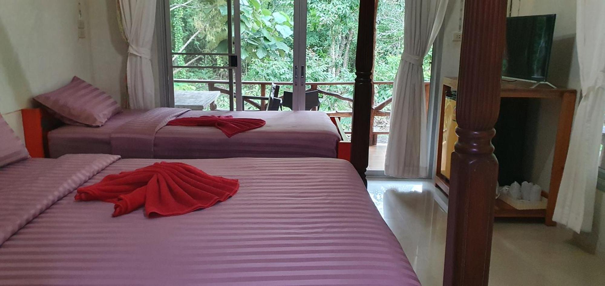 Lunda Orchid Guest house 3*