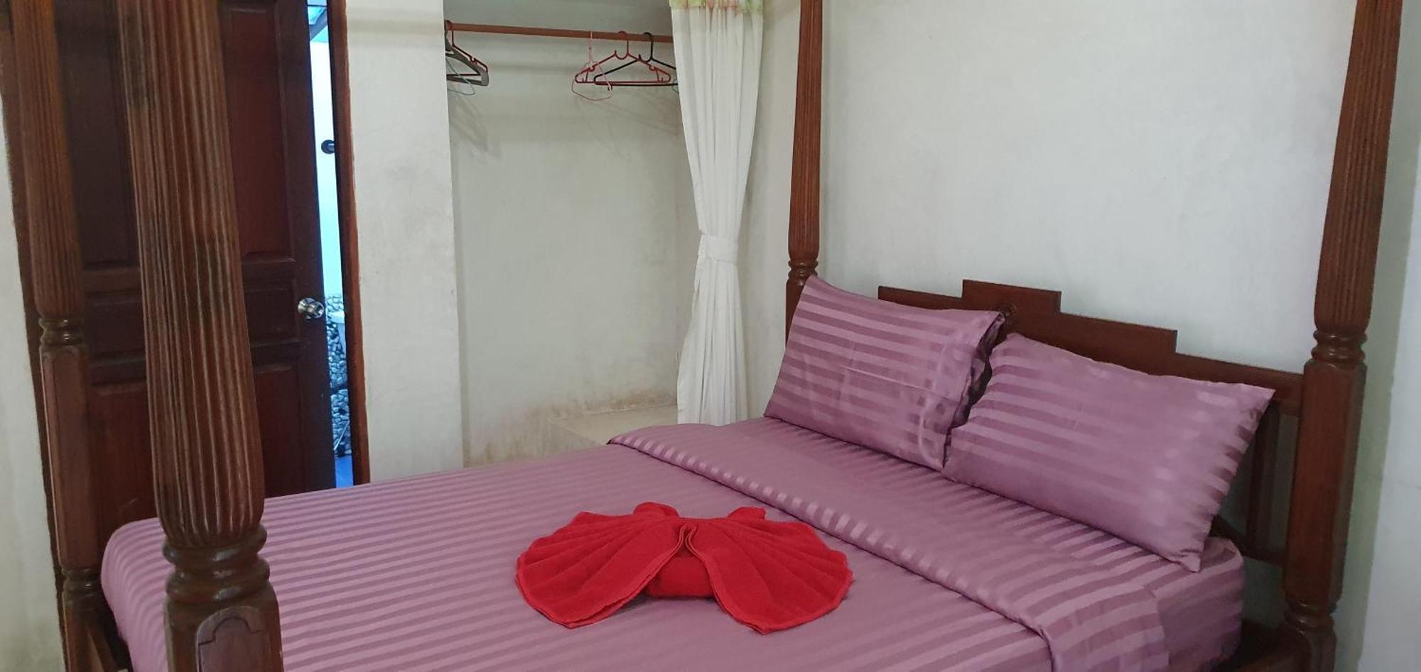 Lunda Orchid Guest house 3*