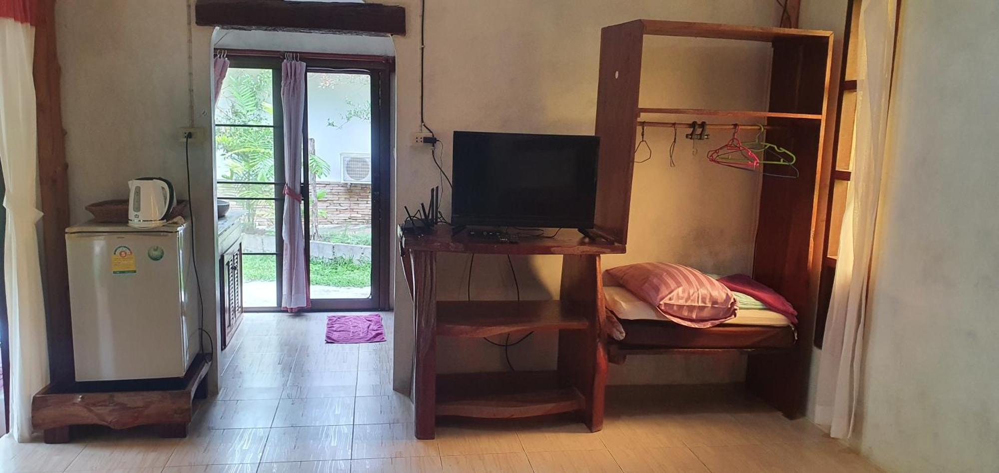 Guest house Lunda Orchid Suan Phueng