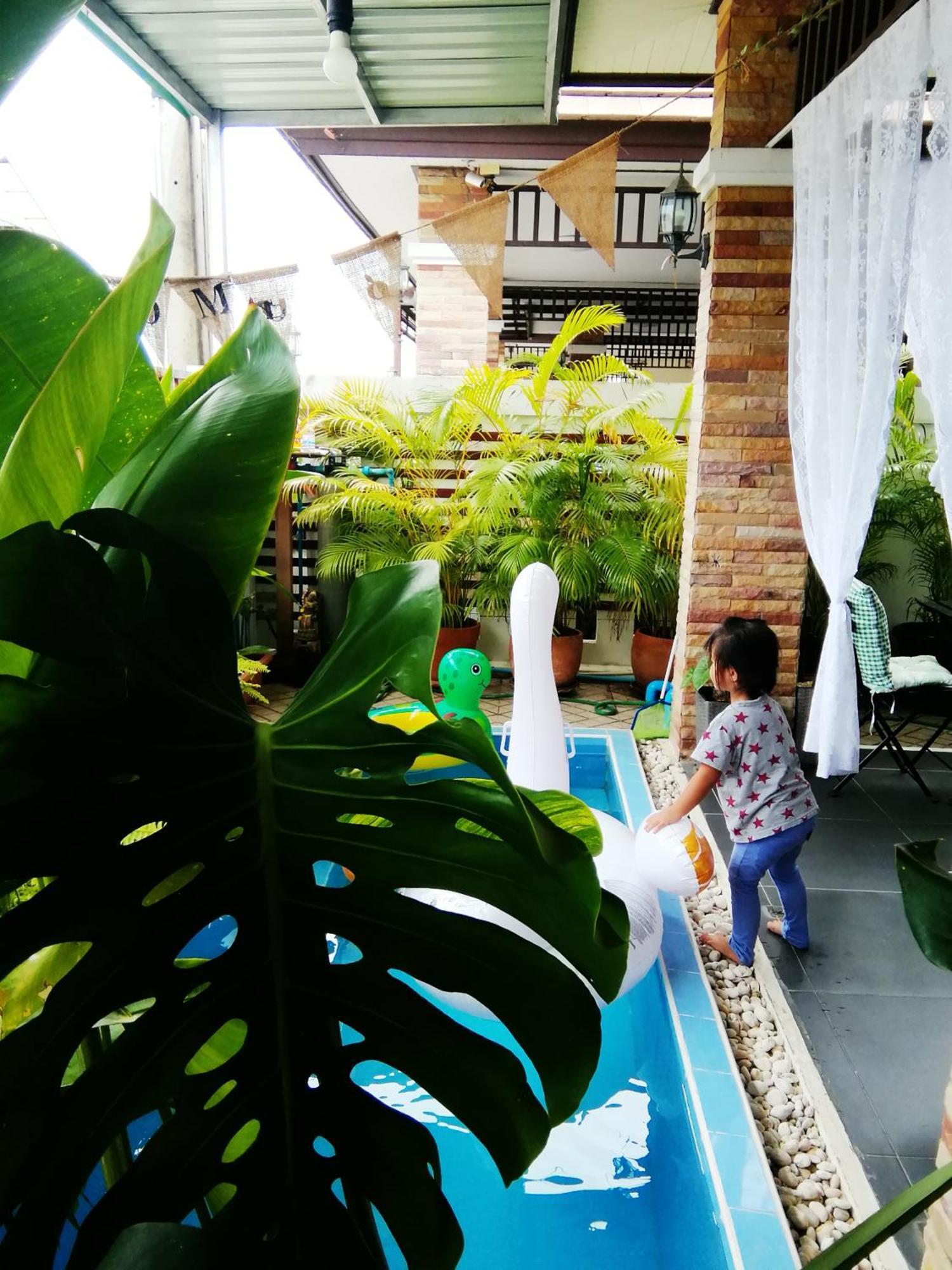 Wilderness Bed & Breakfast 2*