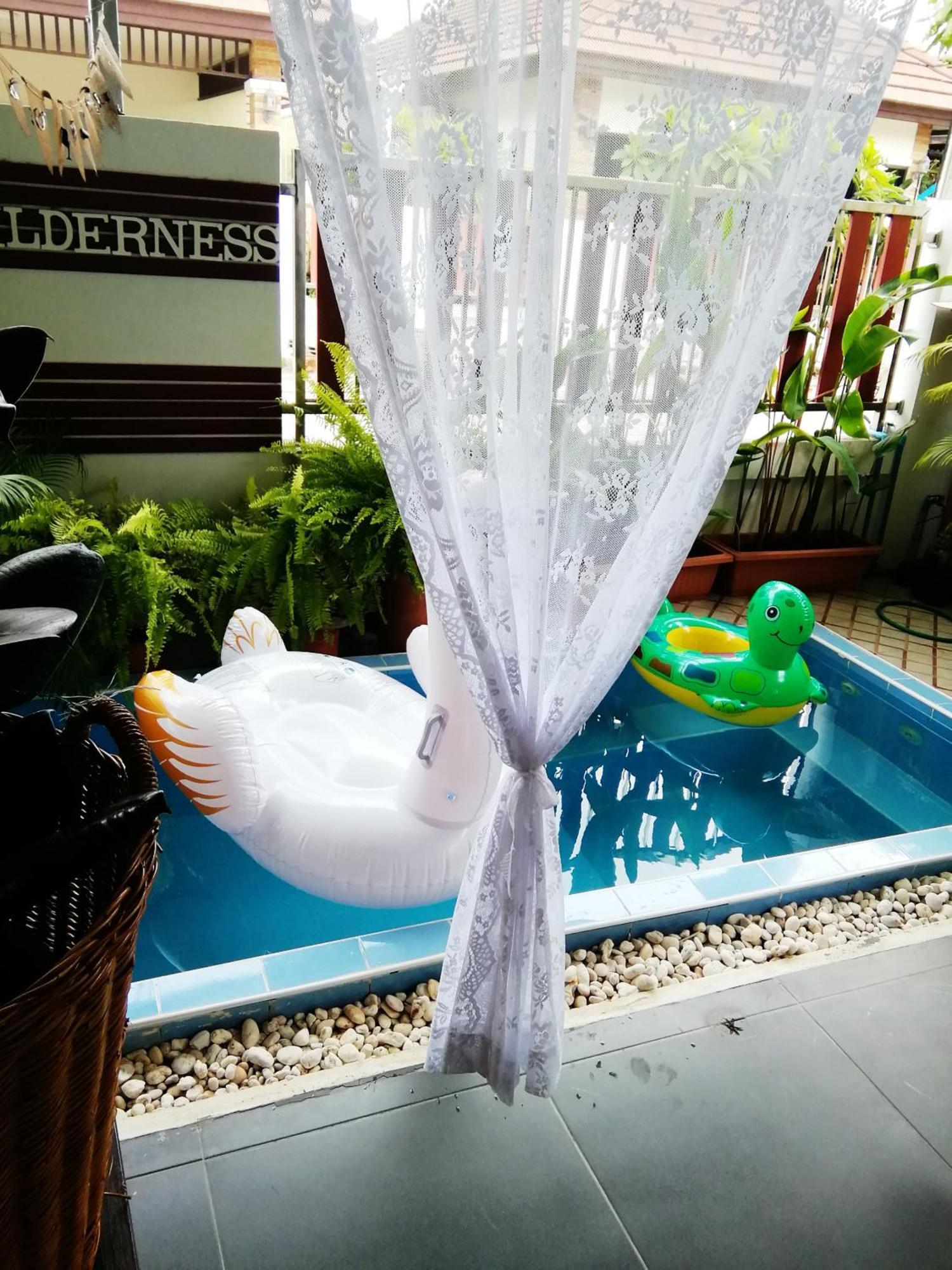Bed & Breakfast Wilderness 2*