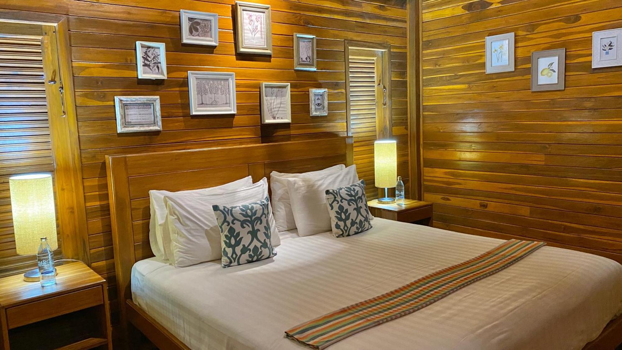 Seasons Boutique Resort 4*