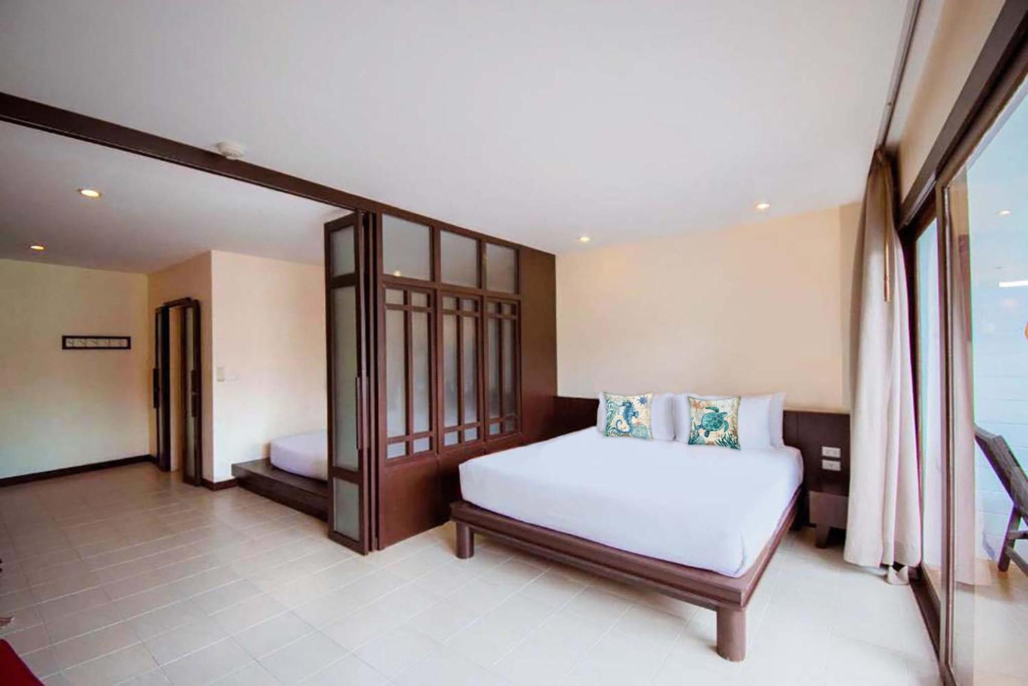 Resort Arinara Phuket - Sha Extra