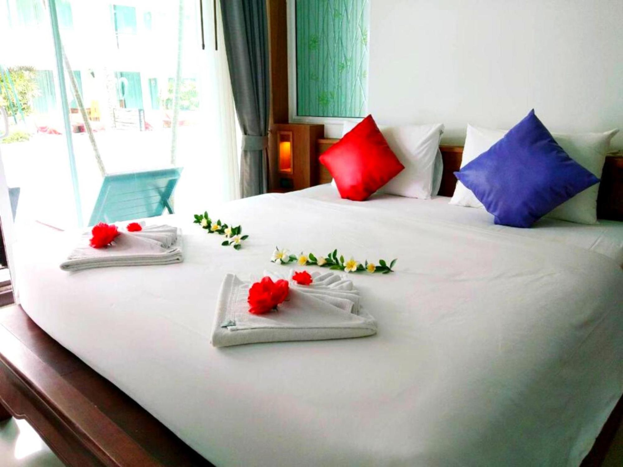 Hotel The Samui Beach 4*