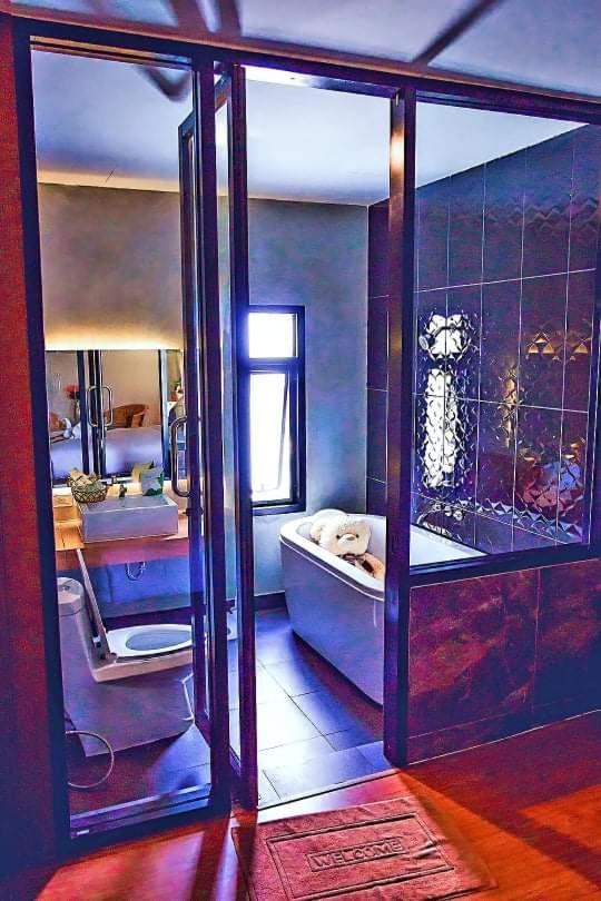 The Terrace Khlongtoei 3*