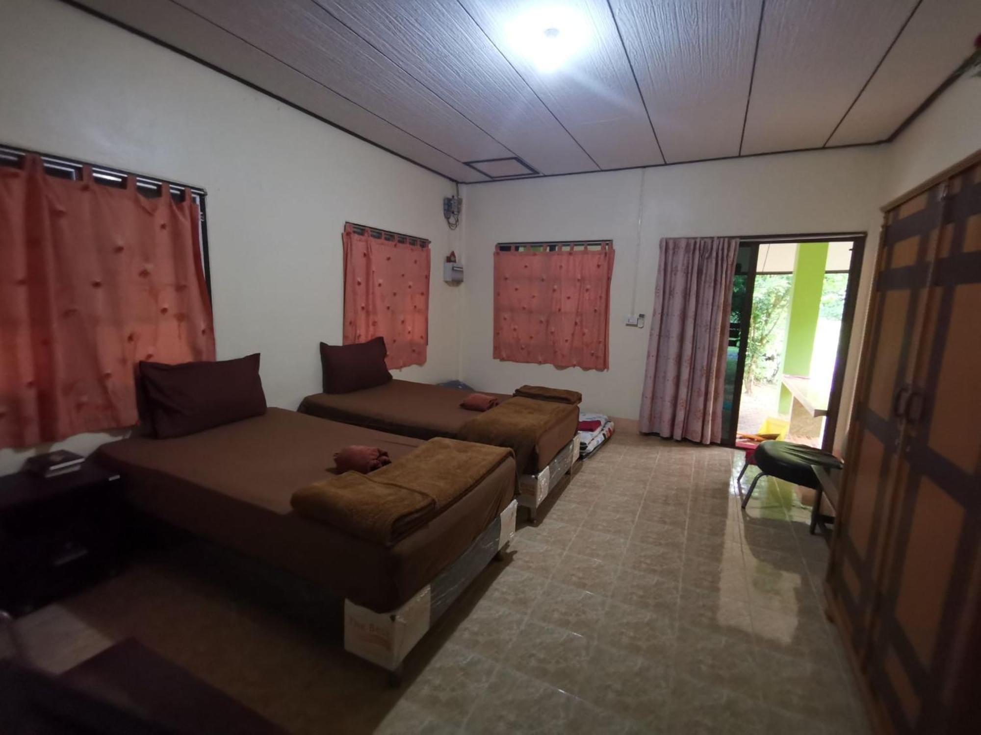 Guest house Happy 2*