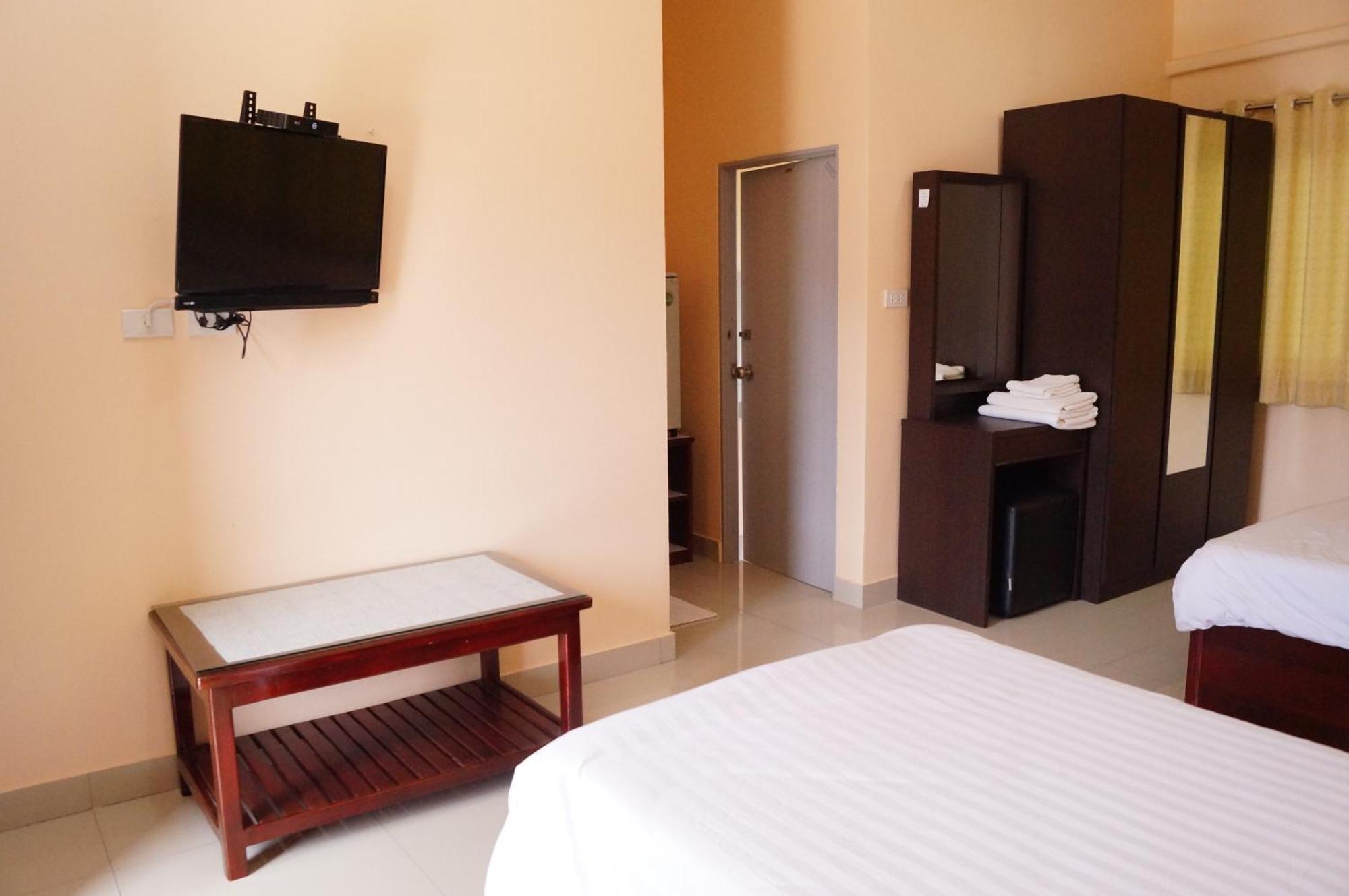 Aparthotel Jirasin & Ranong