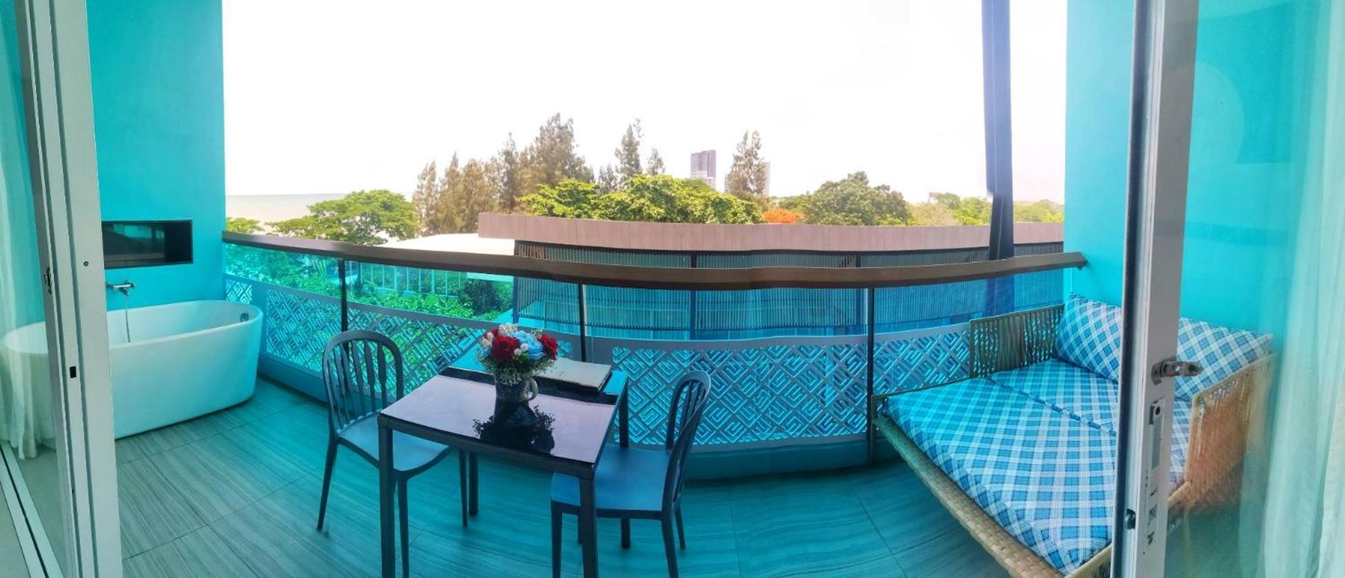 Walk Boutique Resort 4*