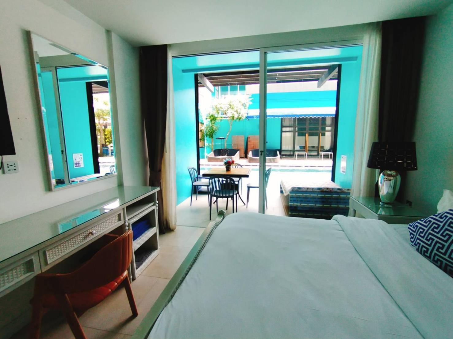 Walk Boutique 4*