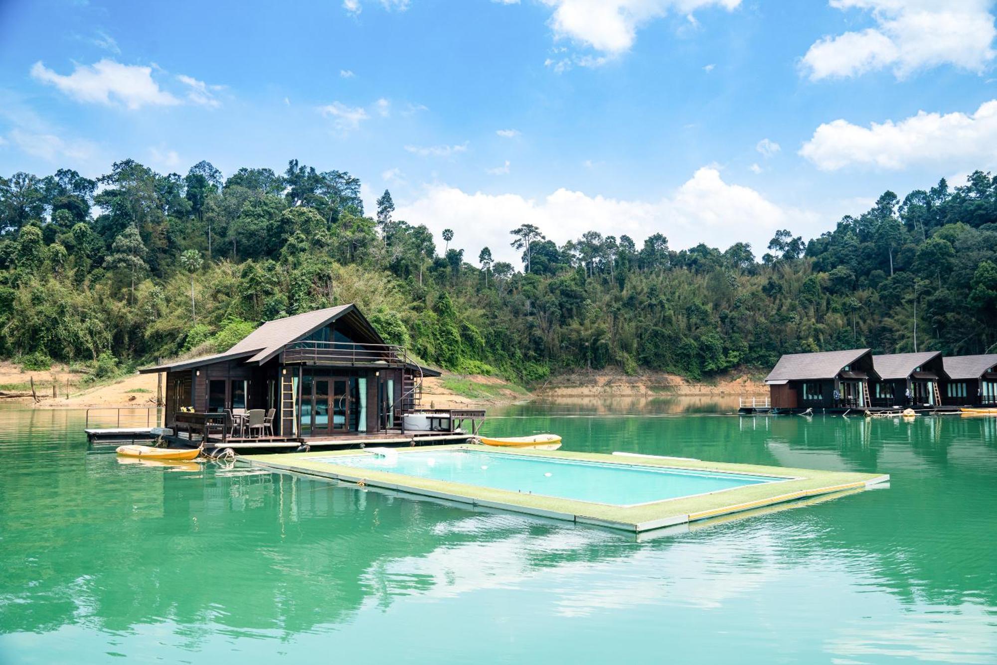 Resort 500 Rai Floating