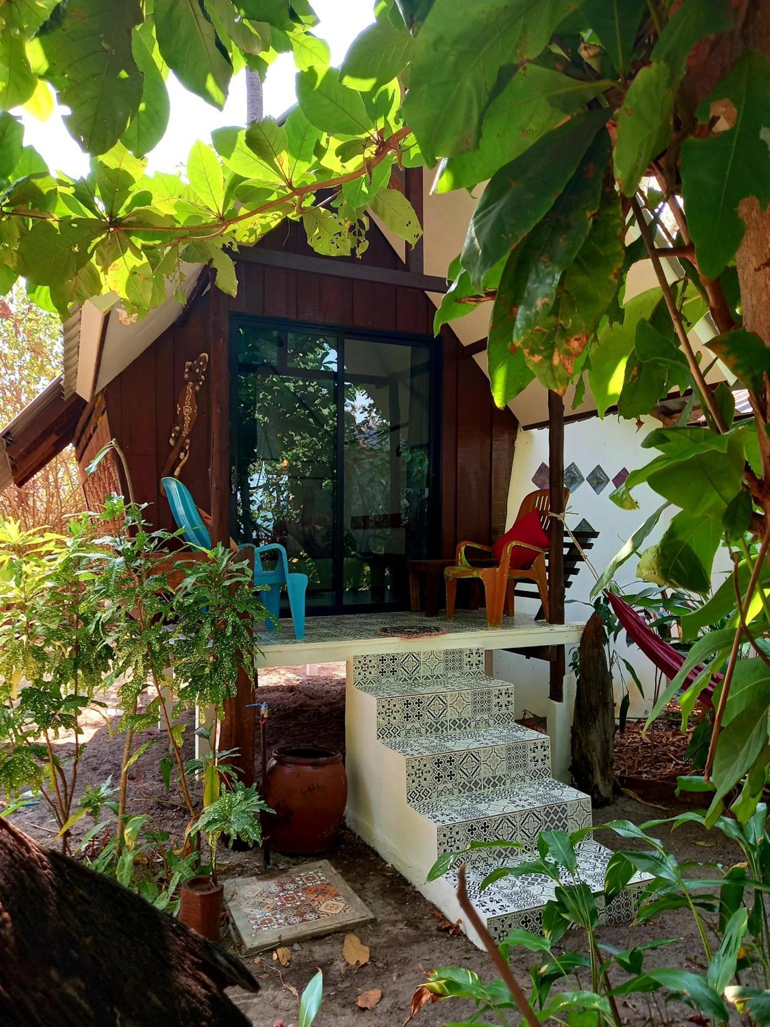 Lodge Sabai Sabai *